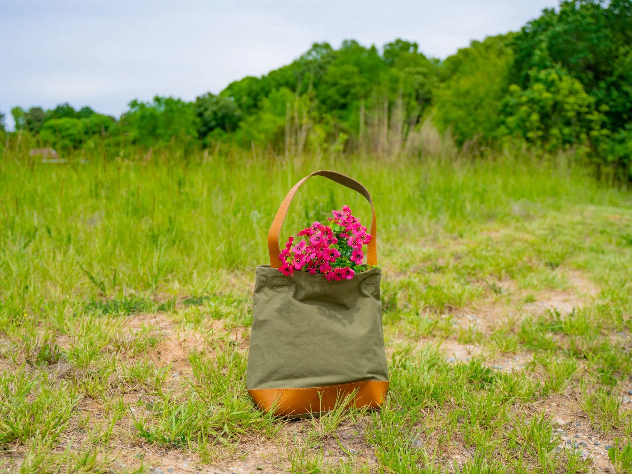 Canvas Bucket Tote Bag - Green - Image 3
