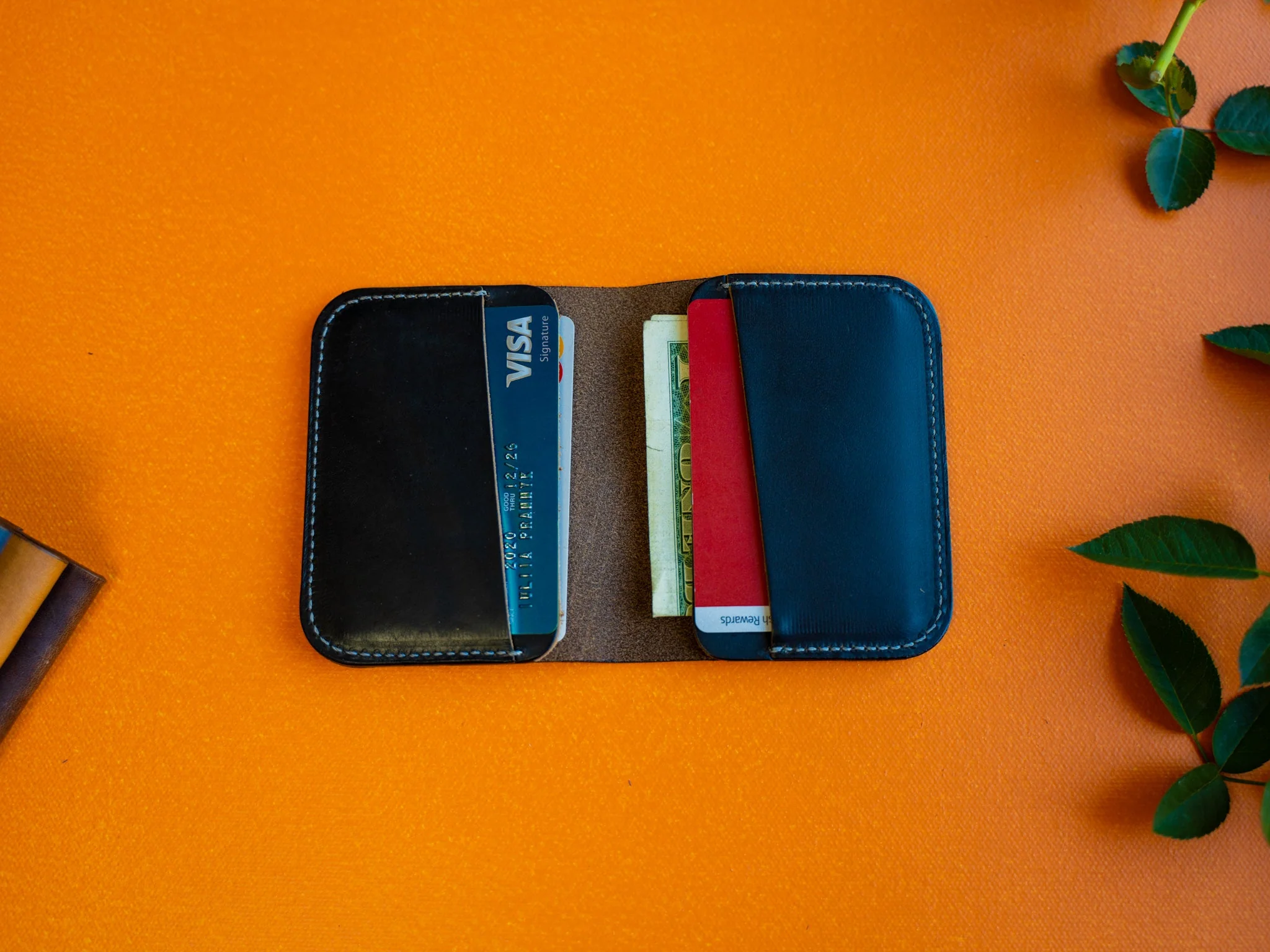 Milwaukee Leather Bifold Minimal 2.0 Wallet - Black - Image 3