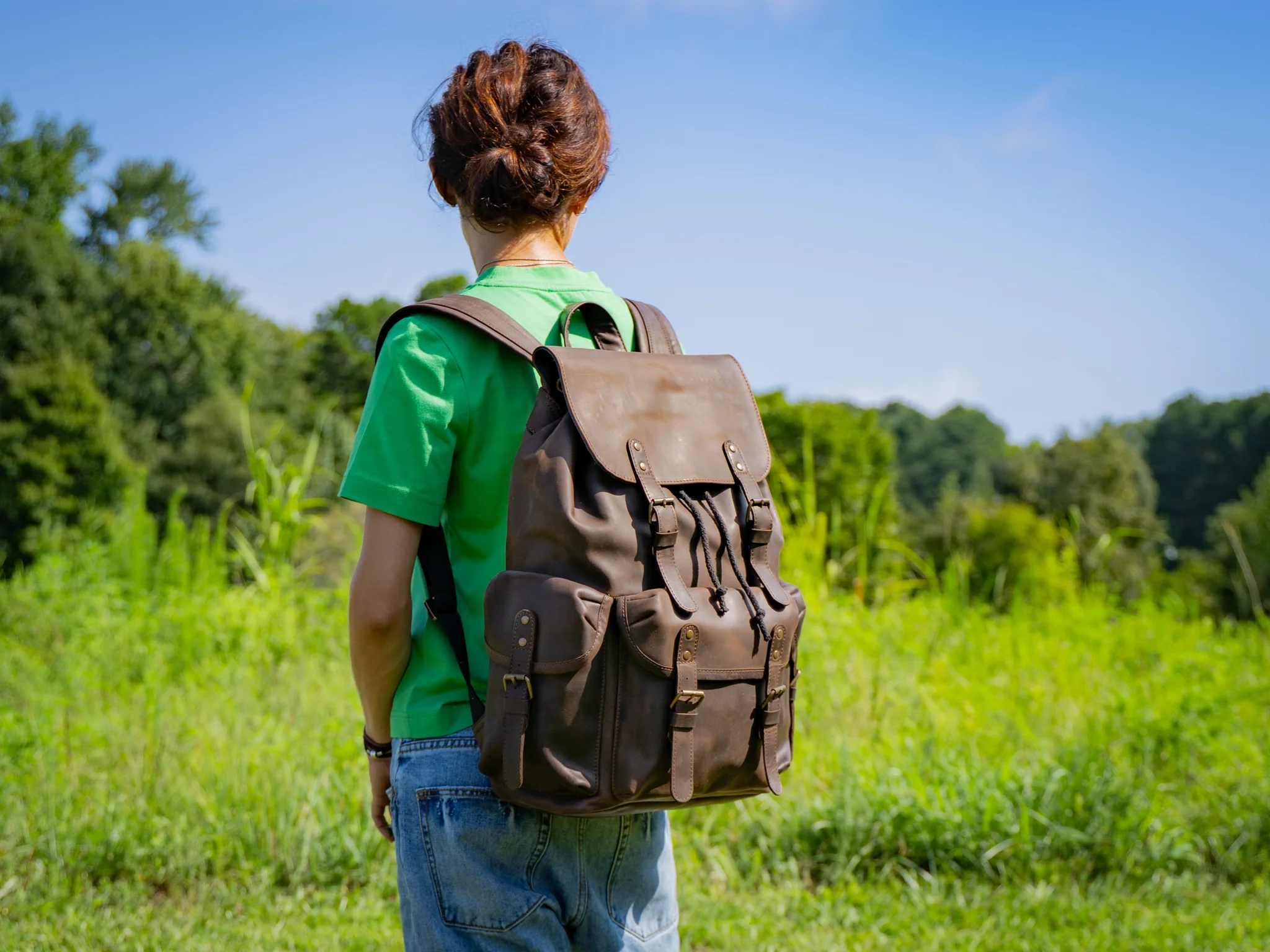 Crazy Horse Leather Backpack Adventure for Woman - Brown Nut - Image 4