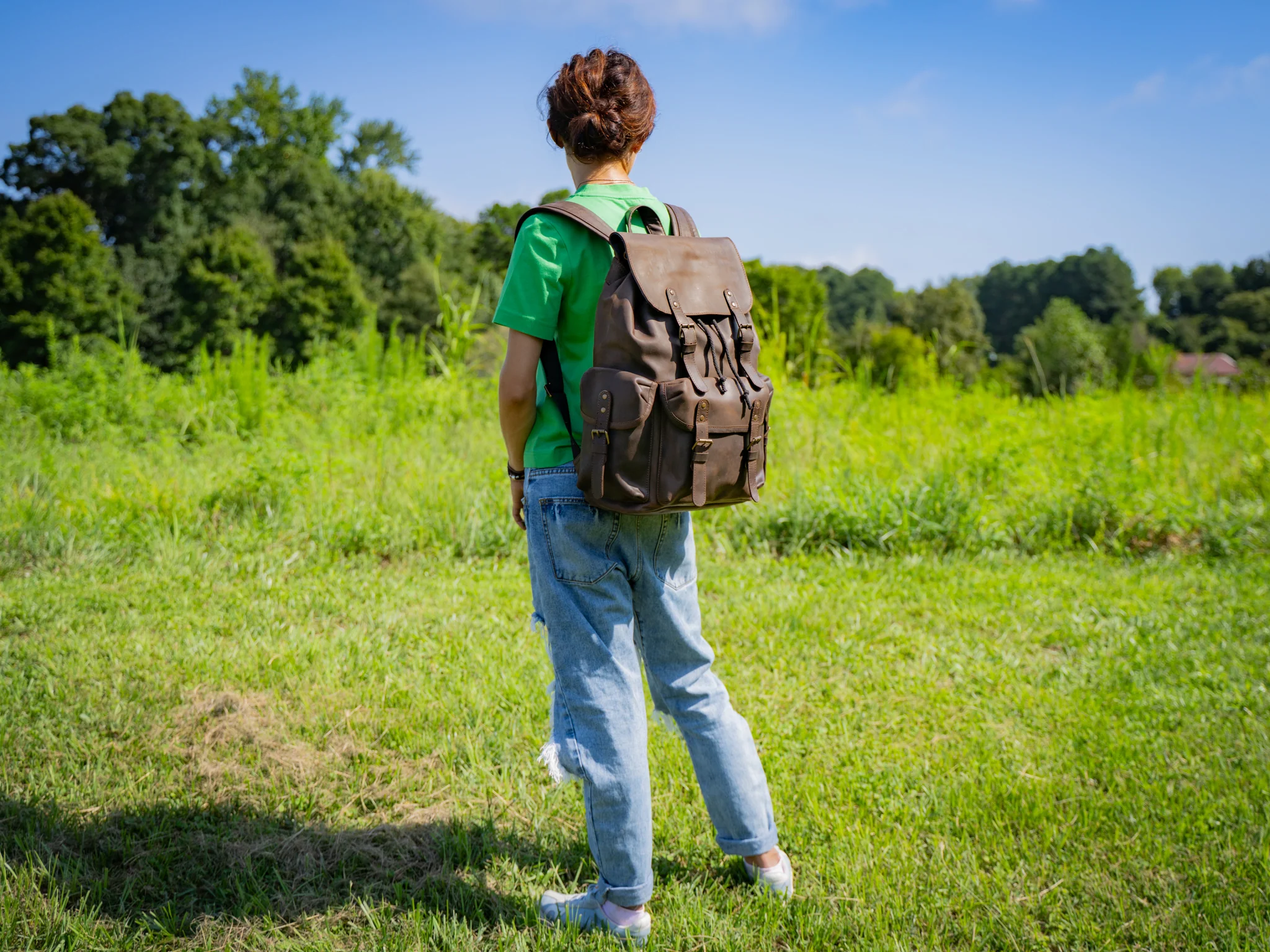 Crazy Horse Leather Backpack Adventure for Woman - Brown Nut - Image 7
