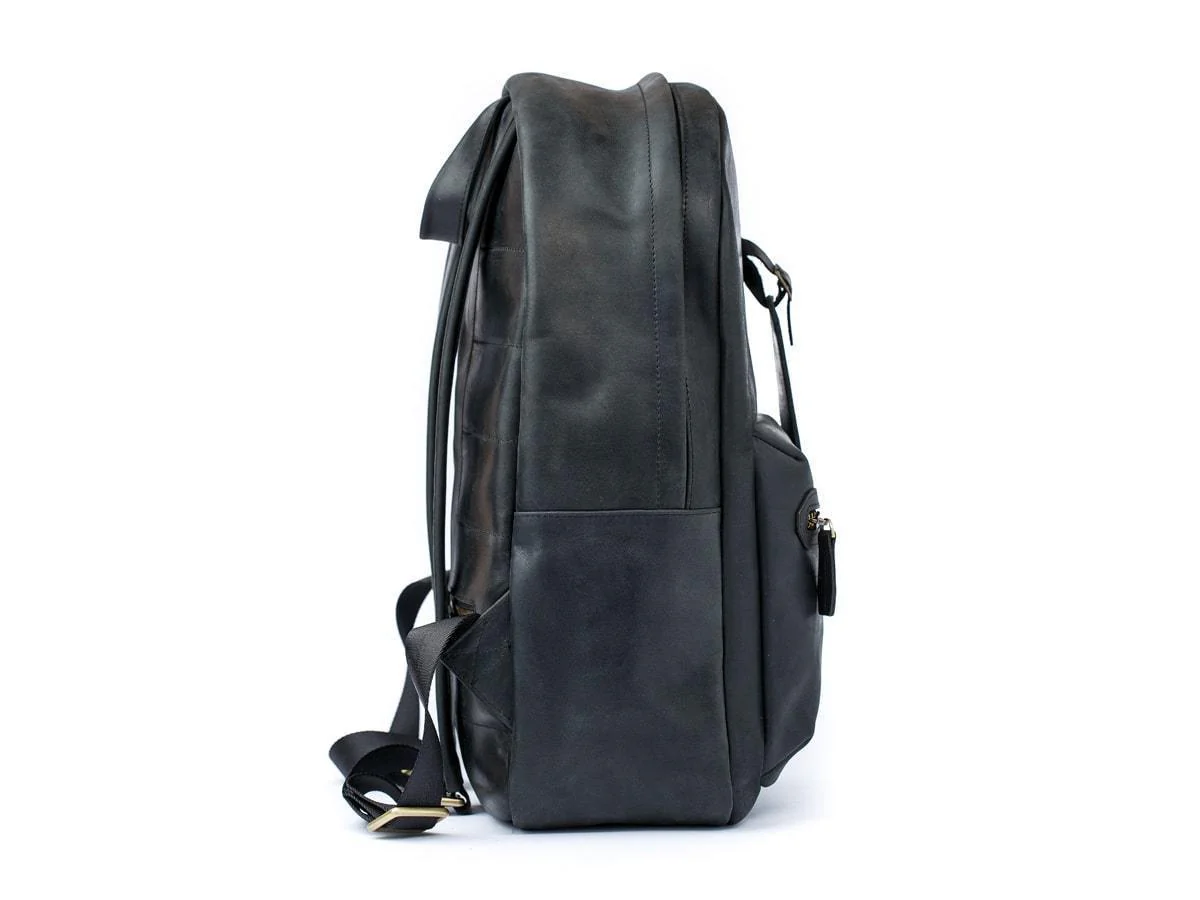 Crazy Horse Leather Backpack City - Black - Image 6