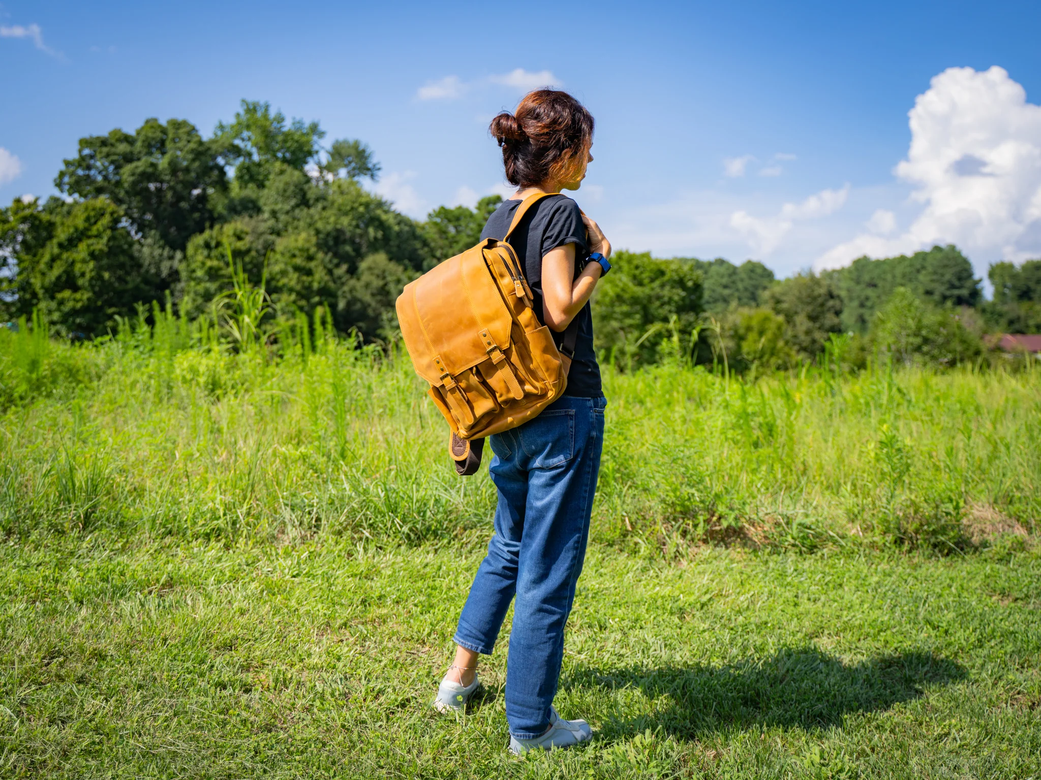 Crazy Horse Leather Backpack Voyager - Wheat - Image 2