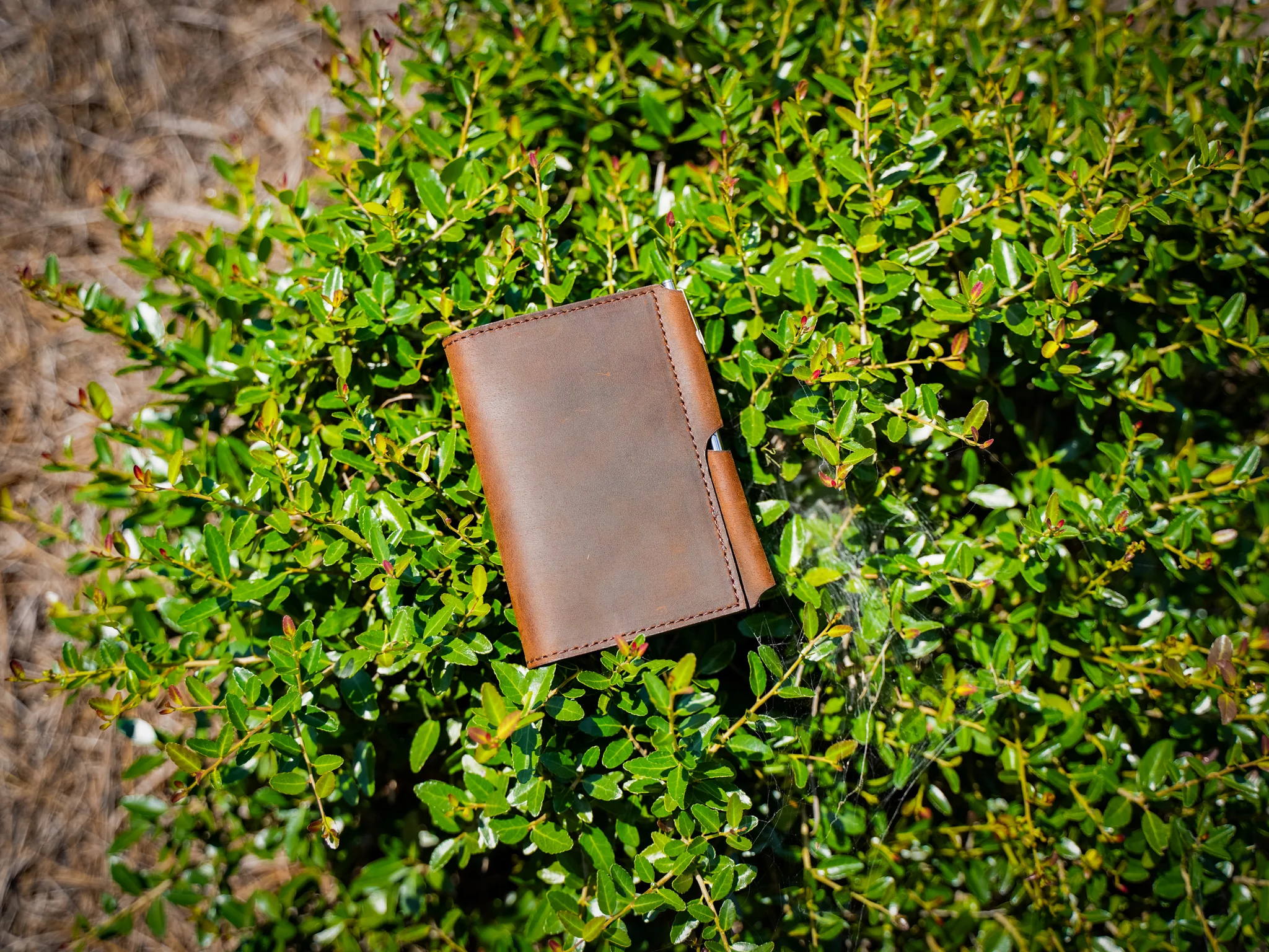 Crazy Horse Leather Journal Wallet with Pen XS - Brown - Image 3