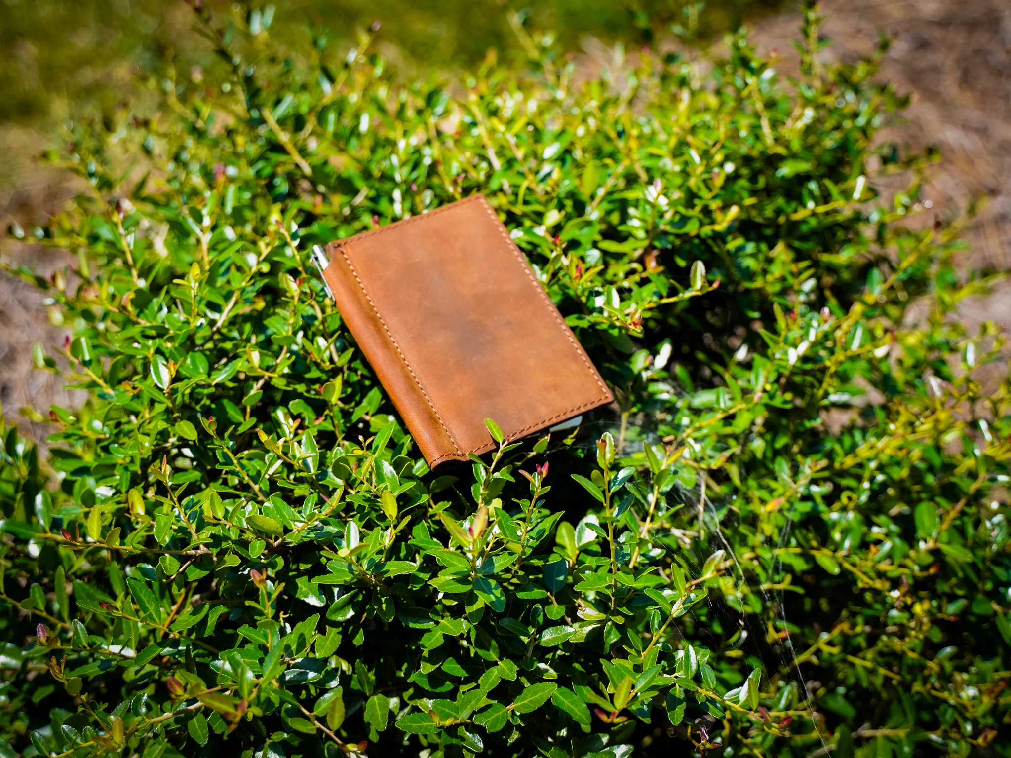 Crazy Horse Leather Mini Journal with Pen - Brown - Image 5