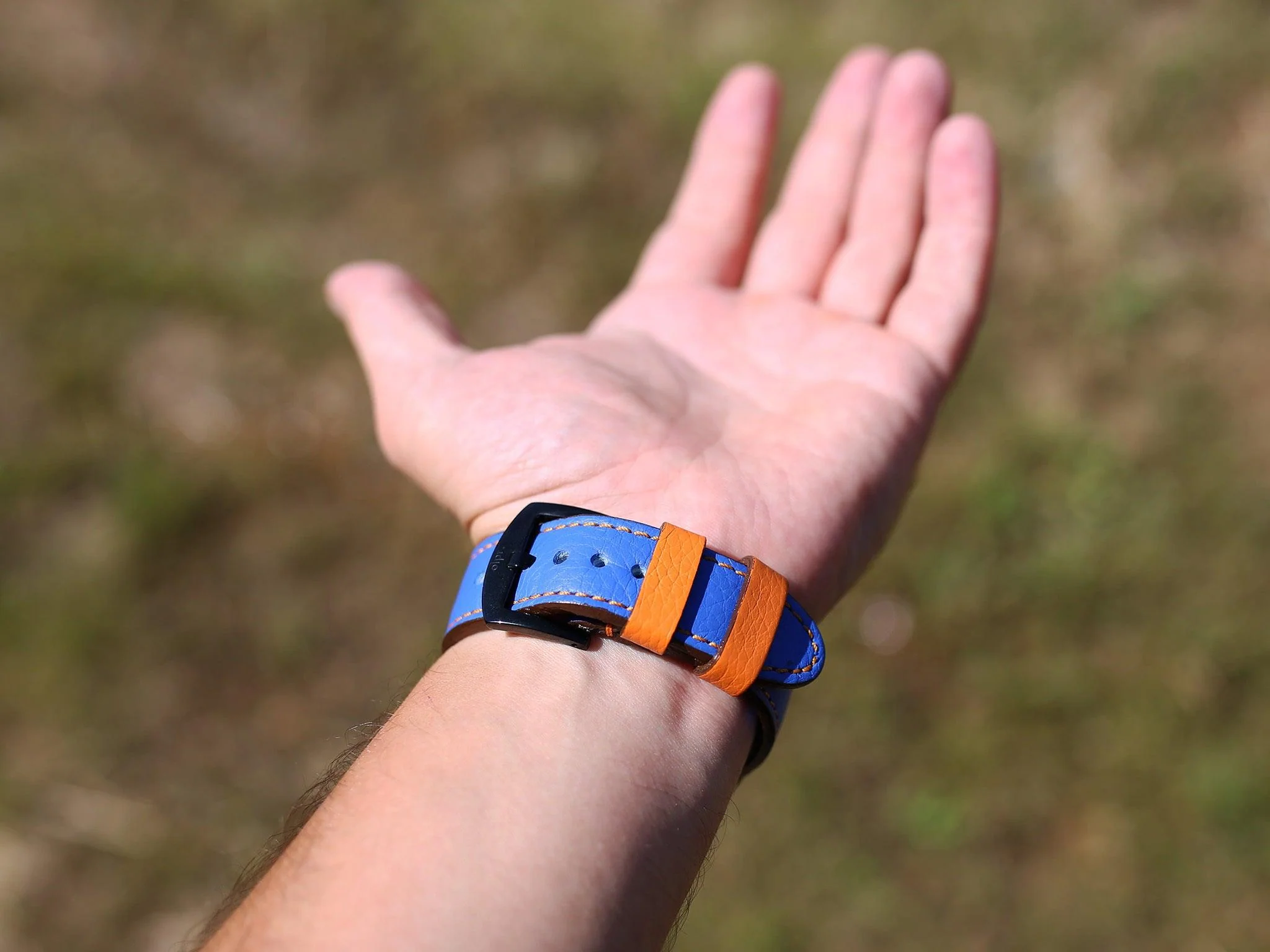 Dual Color Italian Leather Apple Watch Band - Blue and Orange - Image 4