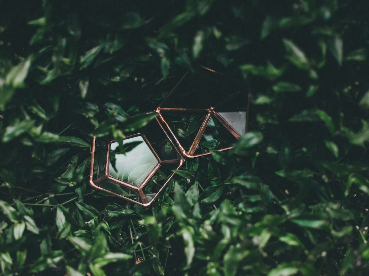 Geometric Glass Ring Box Mini - Image 3