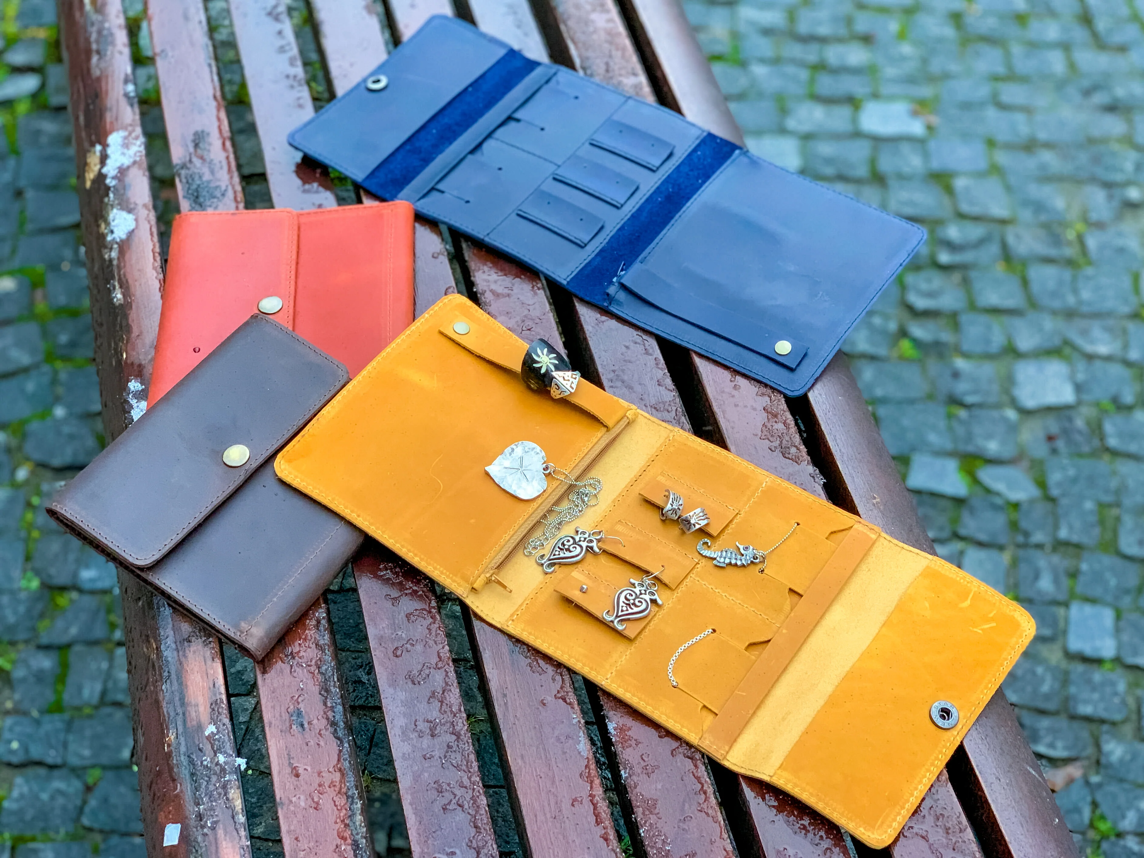 Handmade Leather Jewelry Case - Image 7