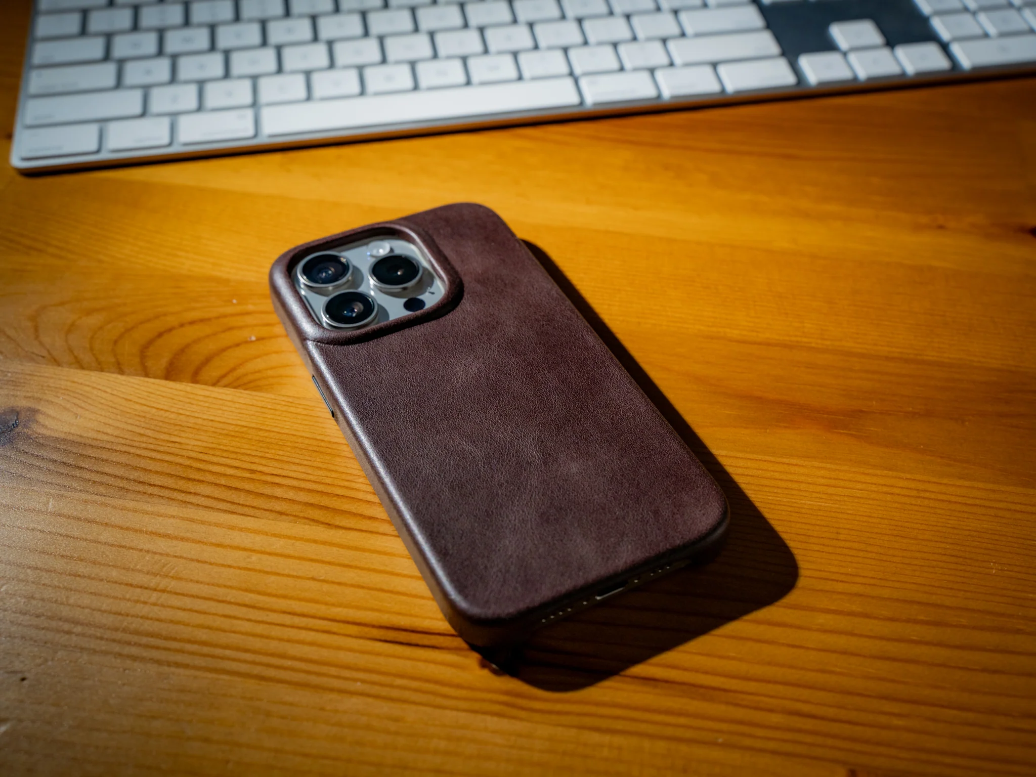 iPhone 15 Leather Case - Dark Brown - Image 3