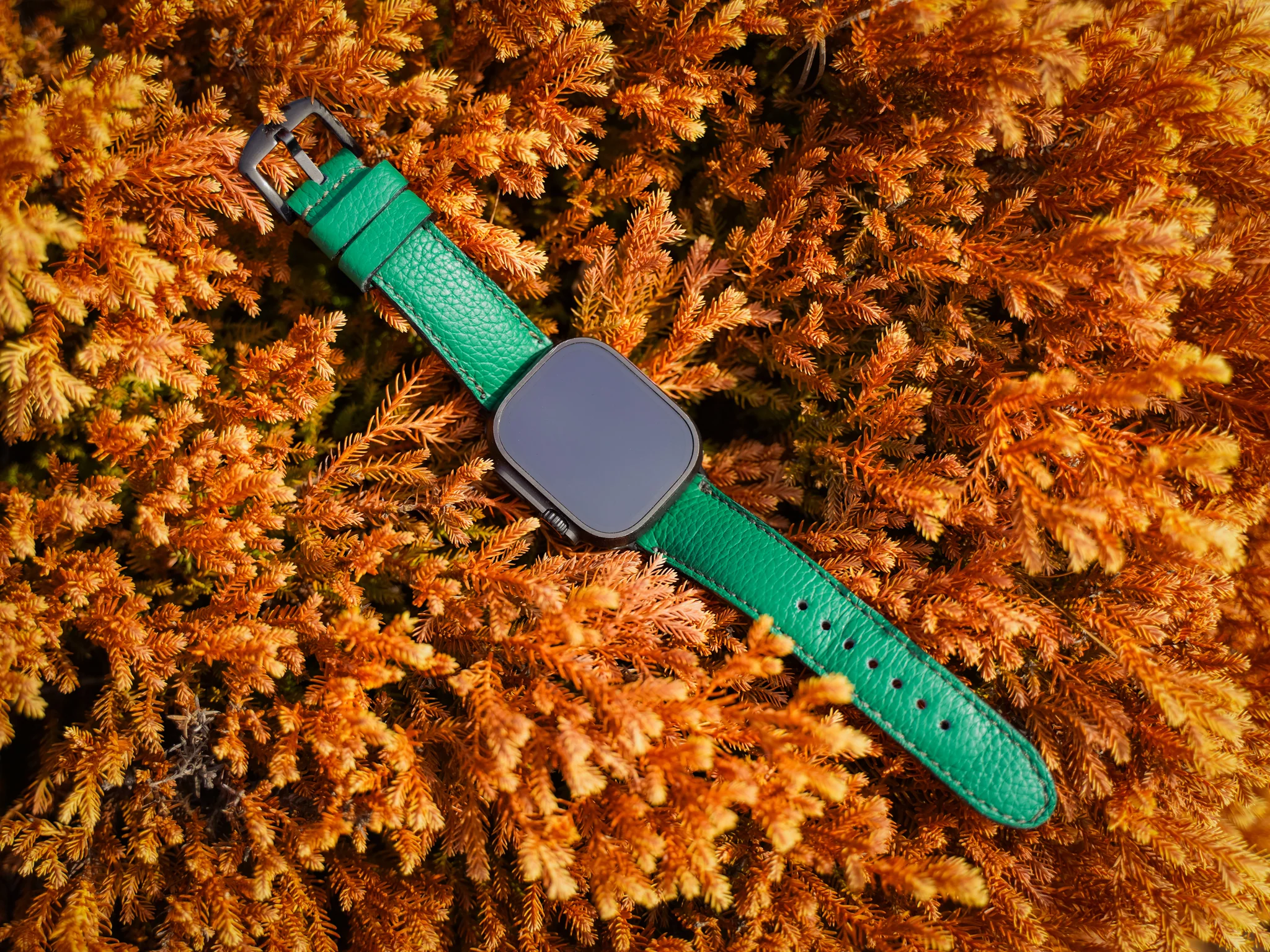 Italian Leather Apple Watch Band - Bus Green - Image 2