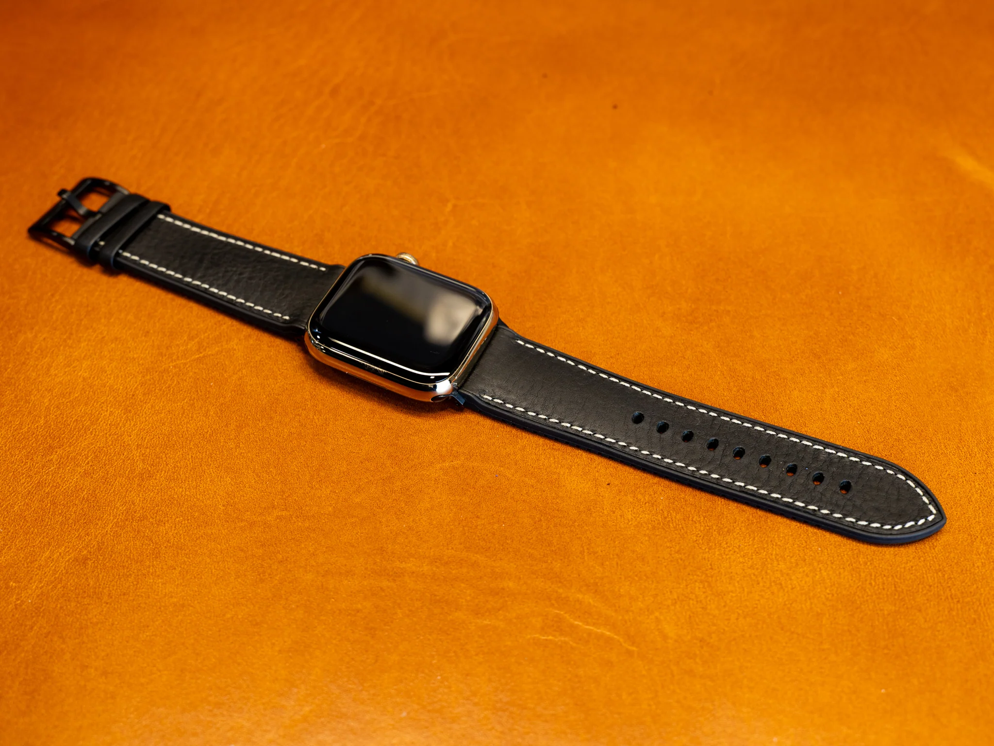 Italian Leather Apple Watch Band with Rubber Backing - Black - Image 3
