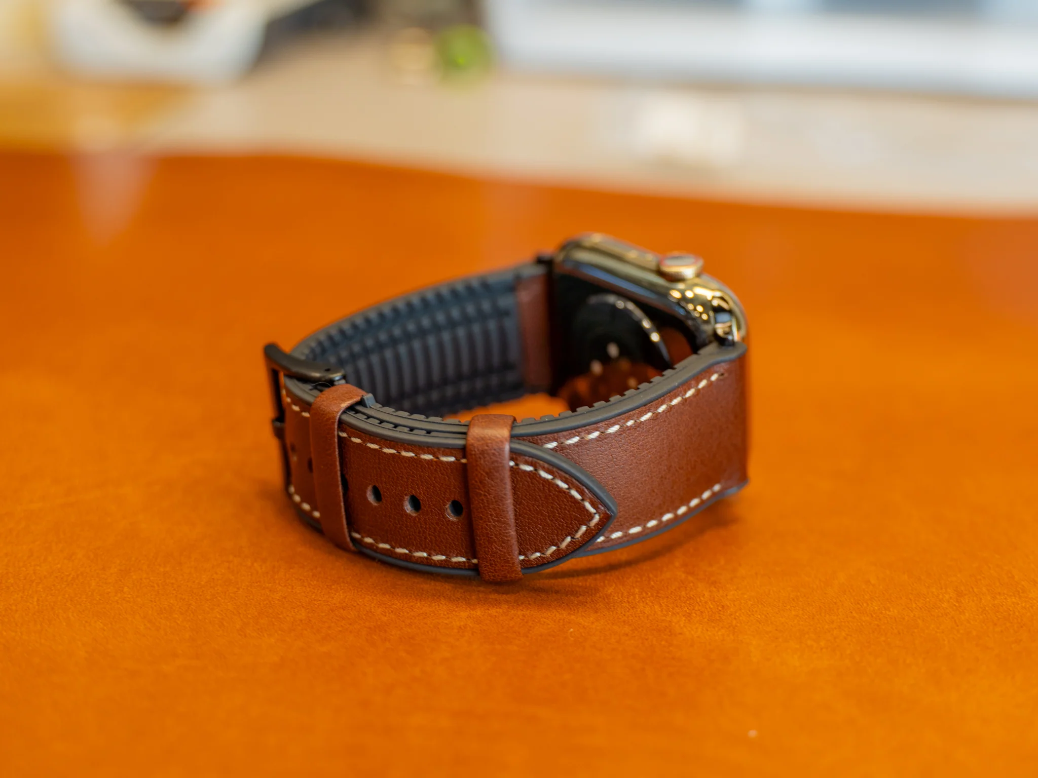 Italian Leather Apple Watch Band with Rubber Backing - Chestnut