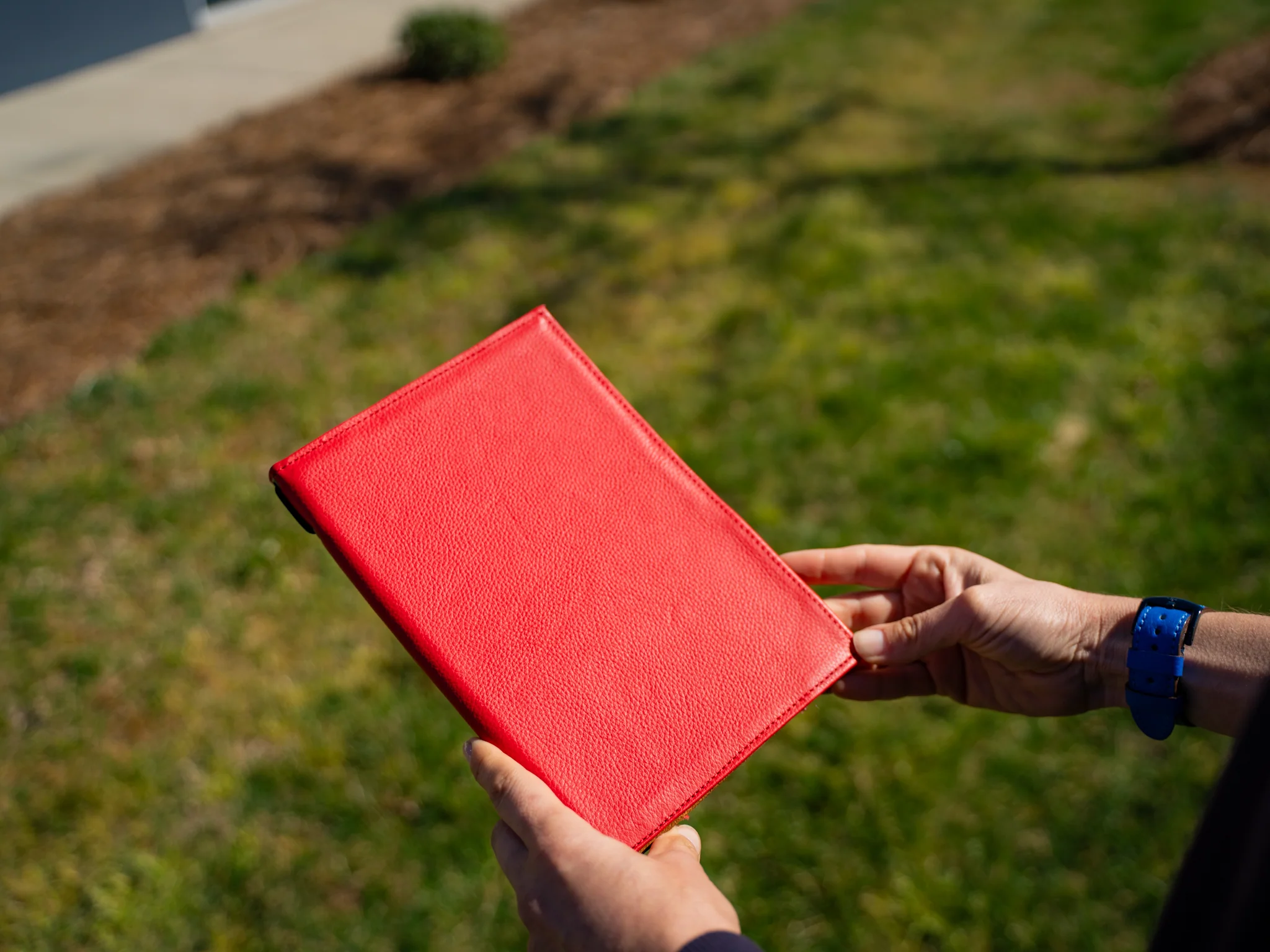 Italian Leather Hardcover Menu with Corners - Red - Image 2