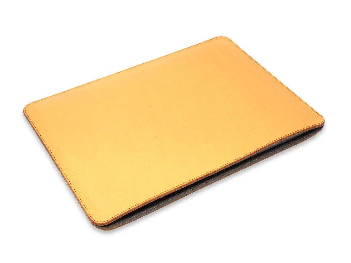 Italian Leather Macbook Sleeve - Cream - Image 2