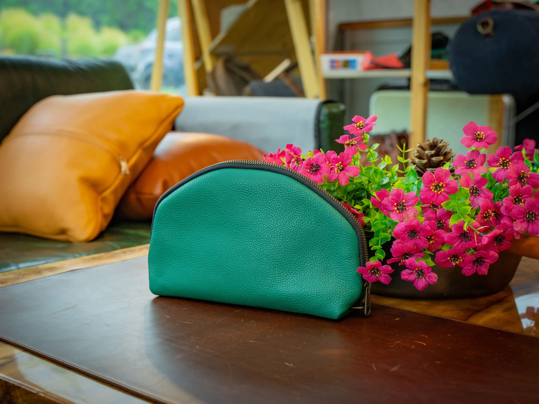 Italian Leather Travel Pouch 2.0 - Green - Image 3