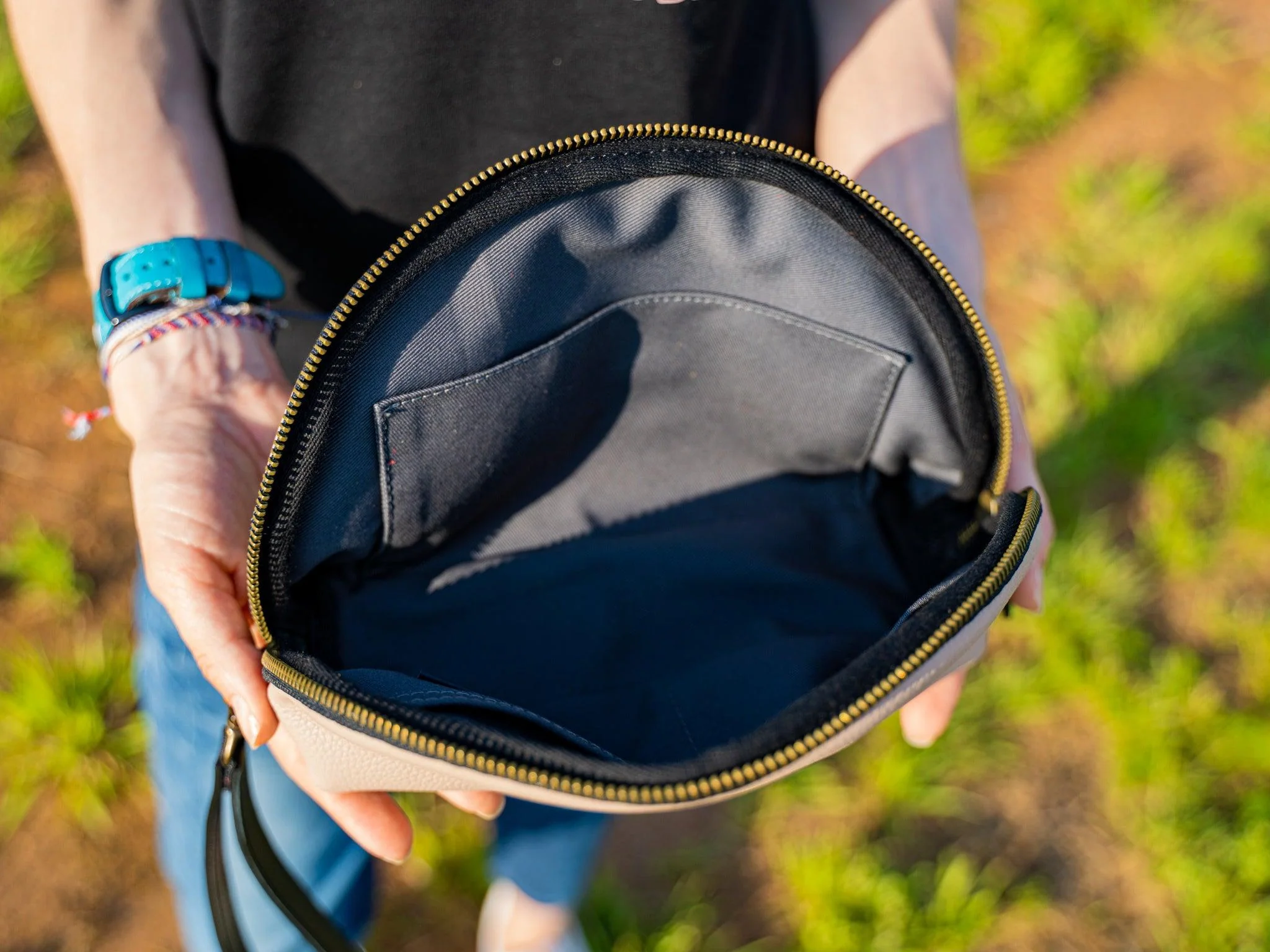 Italian Leather Zipper Pouch - Cream - Image 2