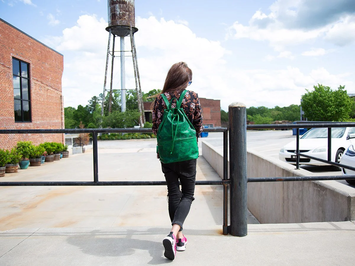 Leather Backpack Izzy Milwaukee - Green - Image 2