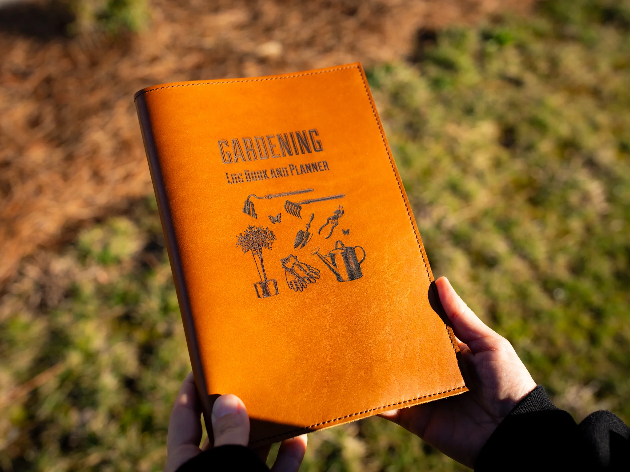 Leather Gardening Journal - Natural - Image 3