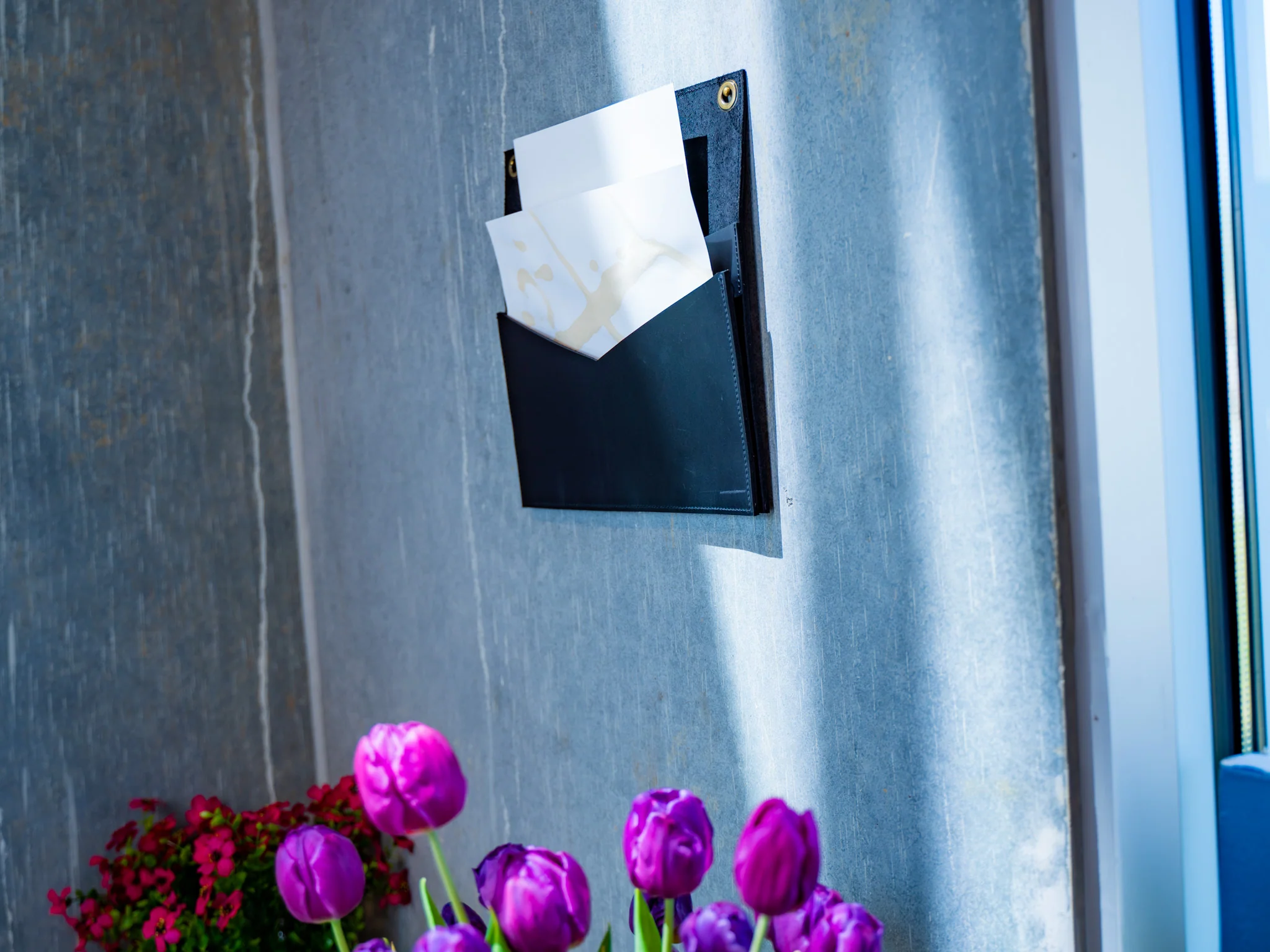 Leather Horizontal Mail Box with 2 Pockets - Black - Image 4