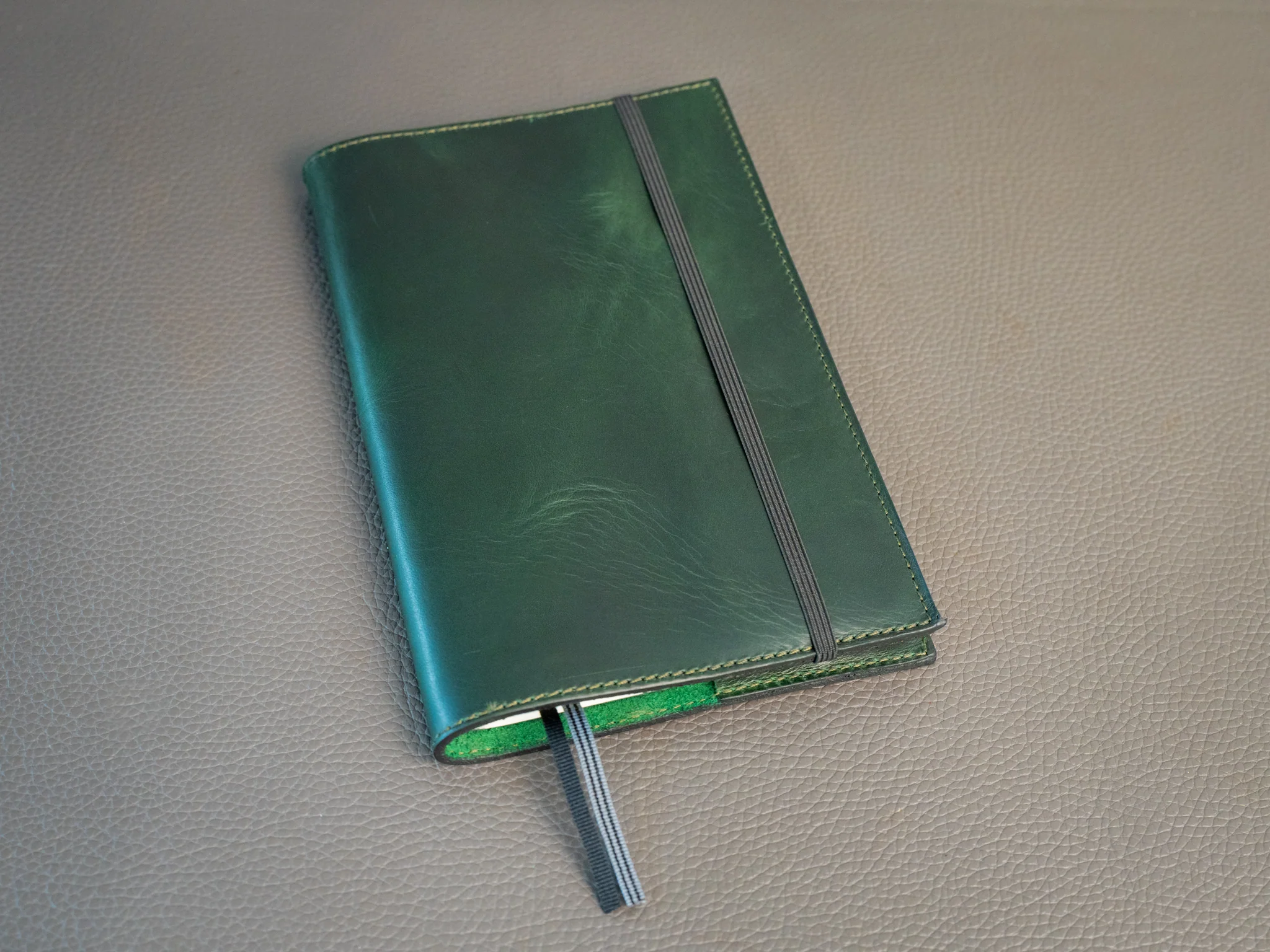 Leather Leuchtturm1917 Journal 411 - Green Moss - Image 3