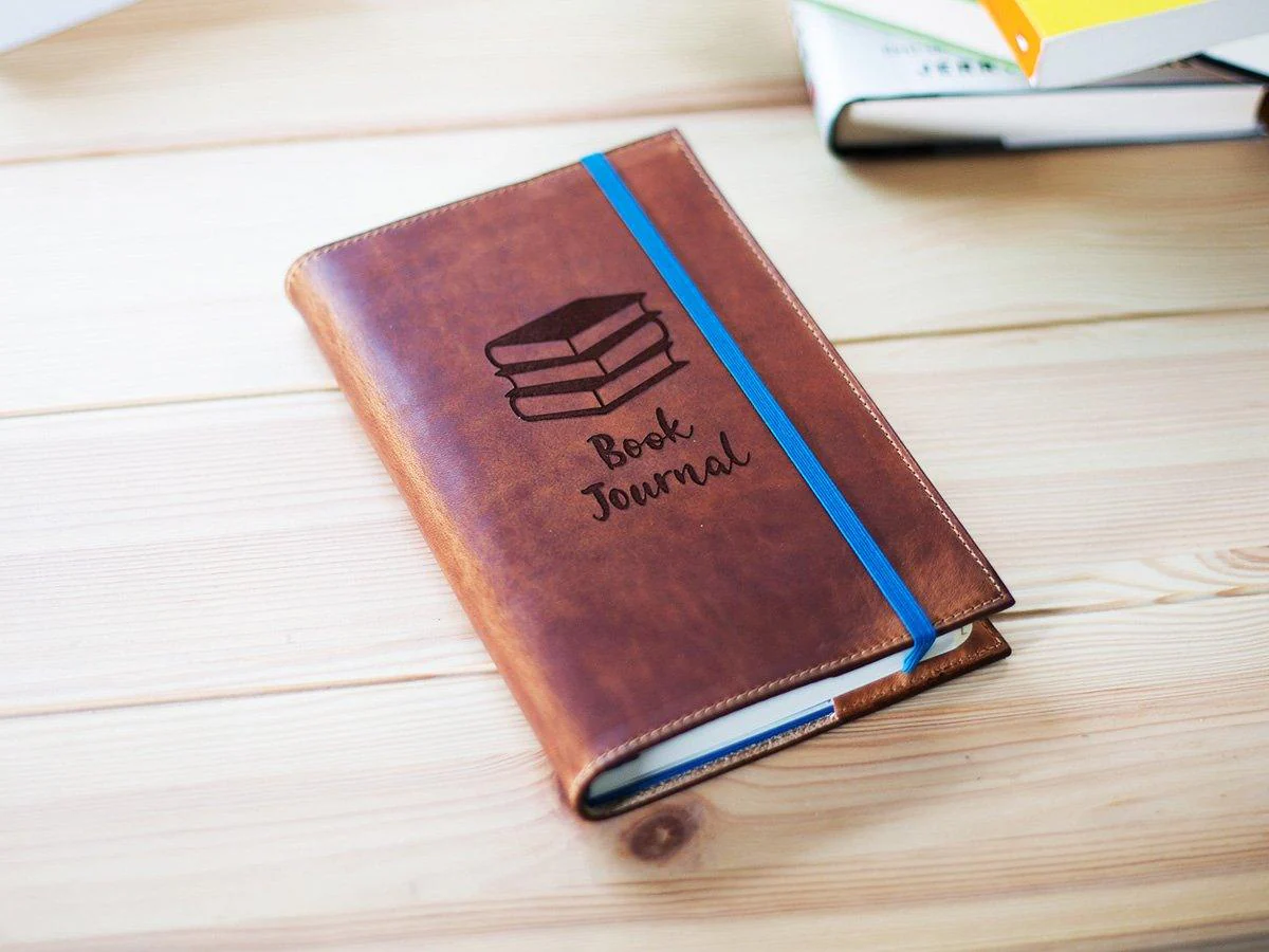 Leather Reading Journal / Book Journal Milwaukee - Natural - Image 2
