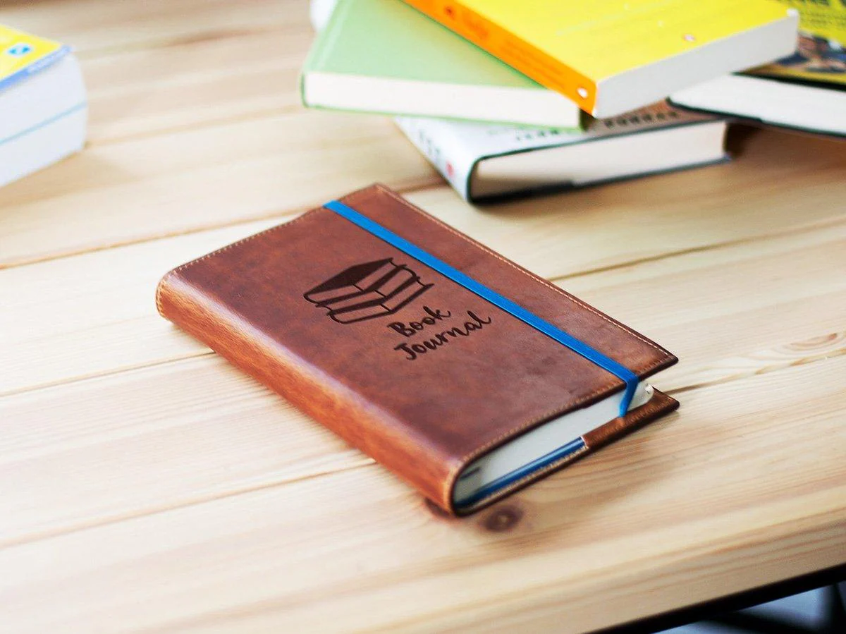 Leather Reading Journal / Book Journal Milwaukee - Natural - Image 3