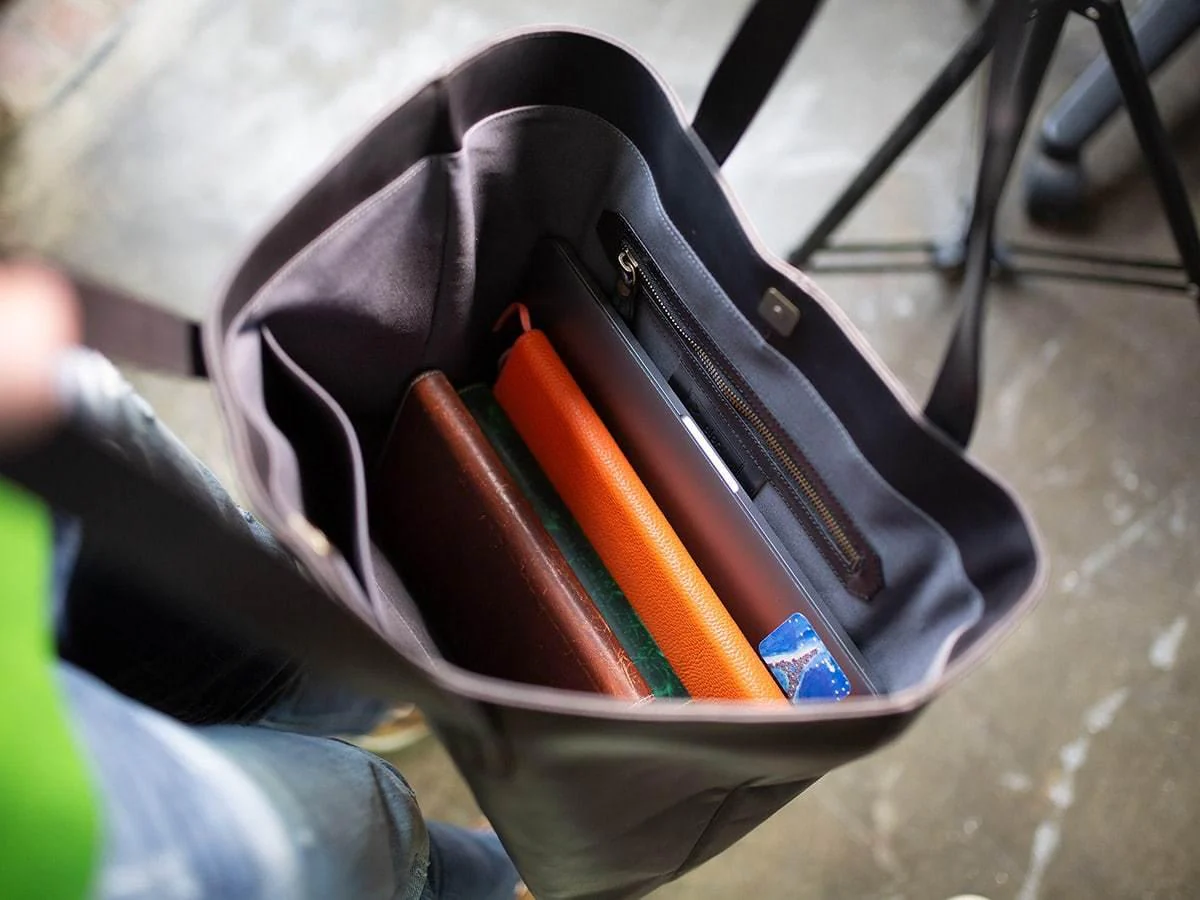 Leather Tote Bag Jess - Navy - Image 4
