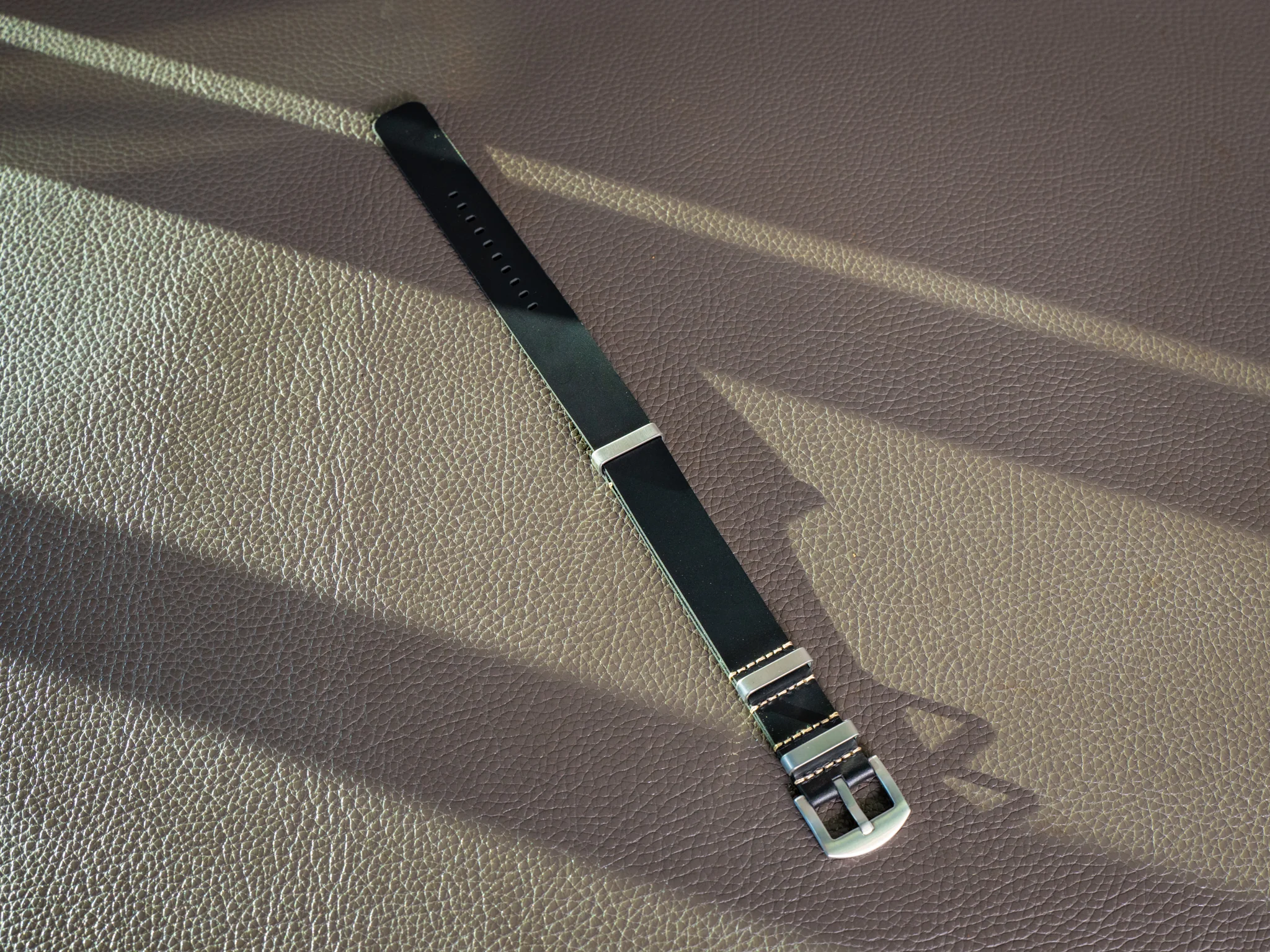 Leather Watch Band 1 piece - Black - Image 3