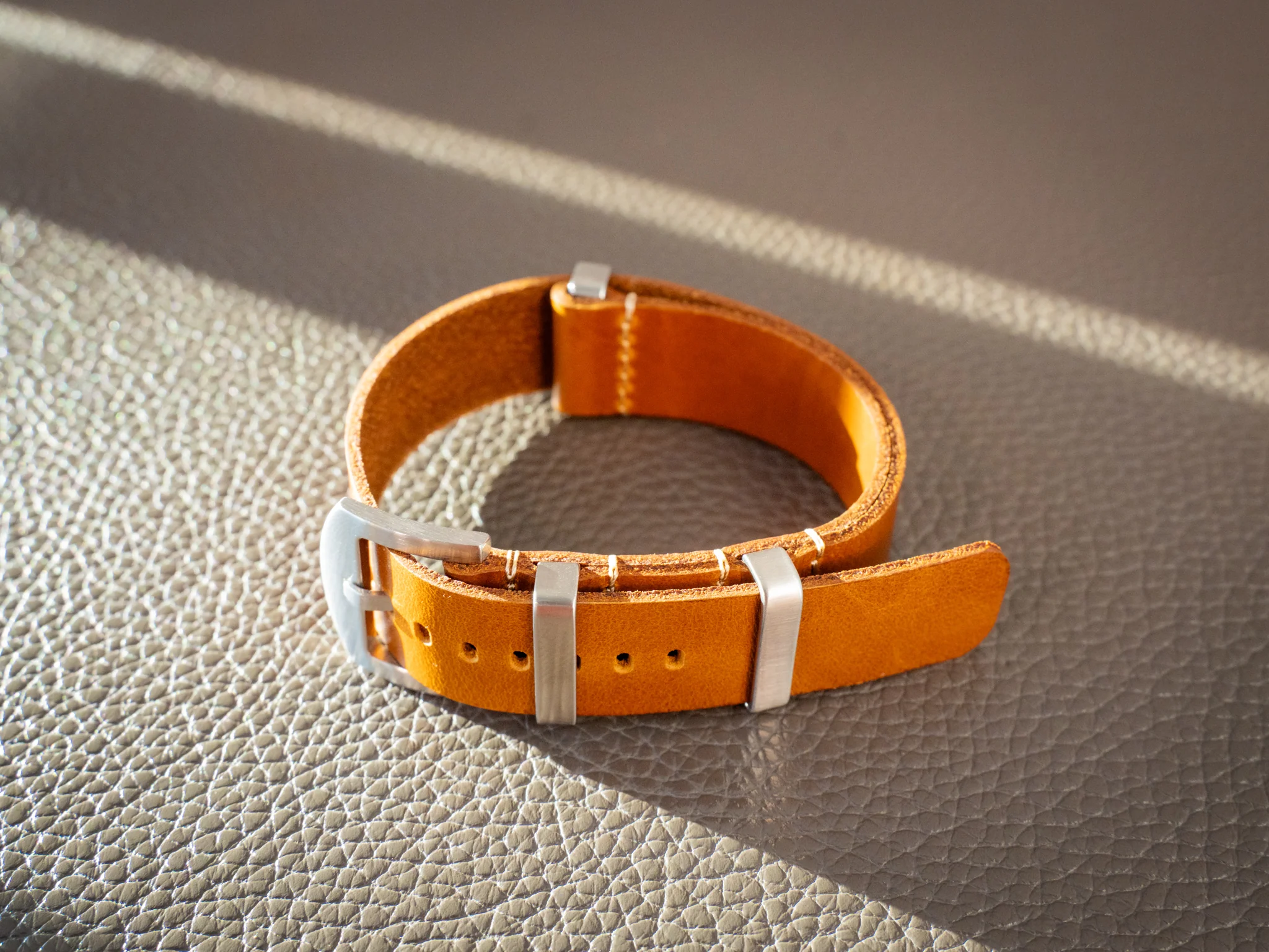 Leather Watch Band 1 piece - Natural - Image 2