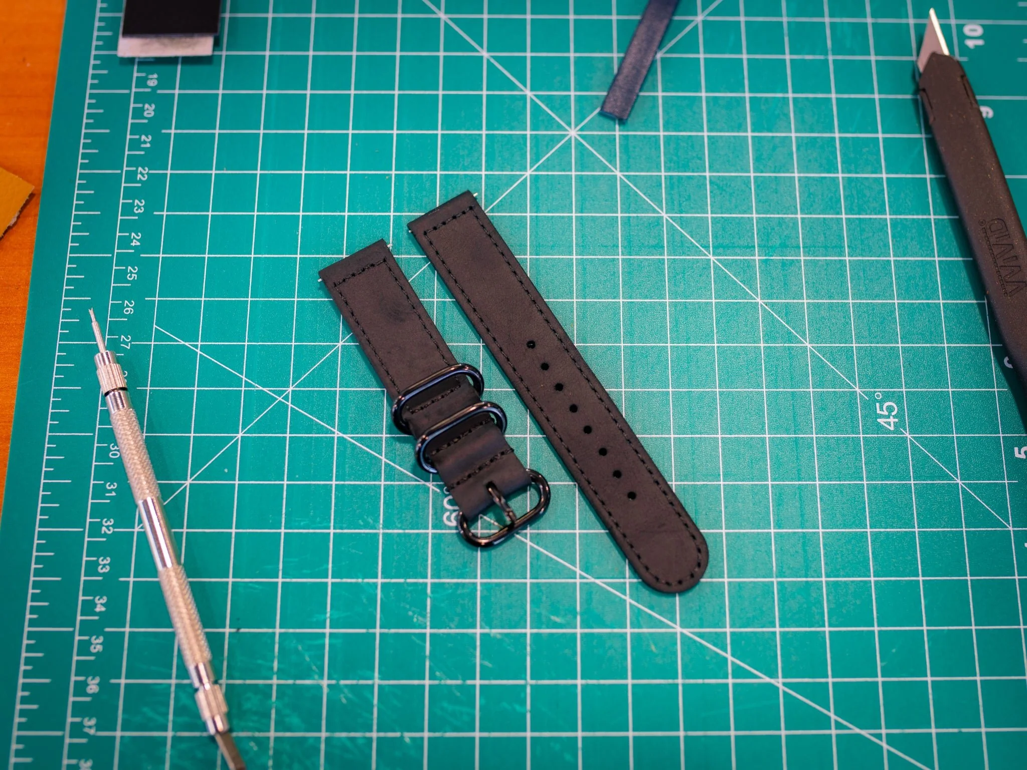 Leather Watch Band 2 piece - Black - Image 2