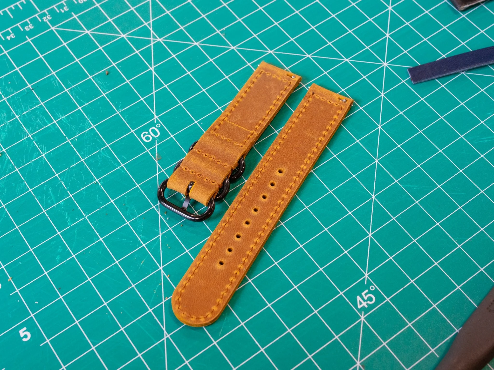Leather Watch Band 2 piece - Camel - Image 2