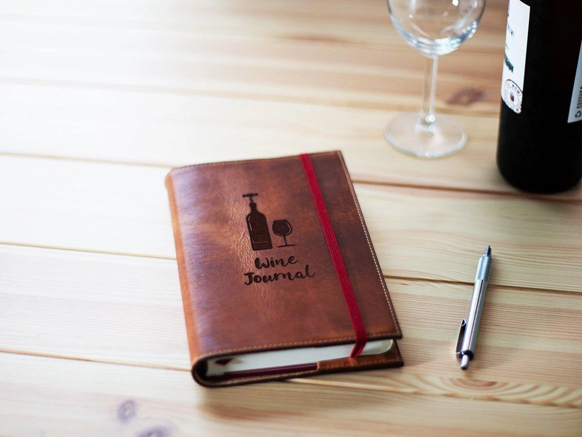 Leather Wine Journal / Wine Lover Gift / Milwaukee - Natural - Image 2