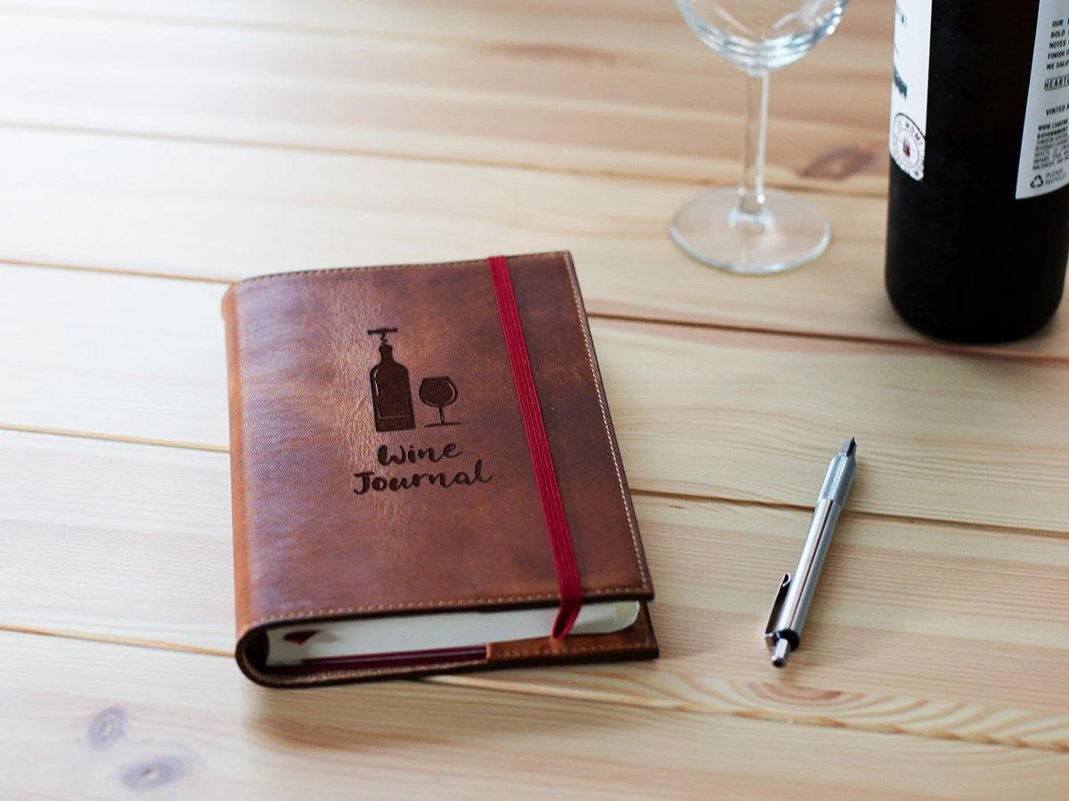 Leather Wine Journal / Wine Lover Gift / Milwaukee - Natural - Image 4
