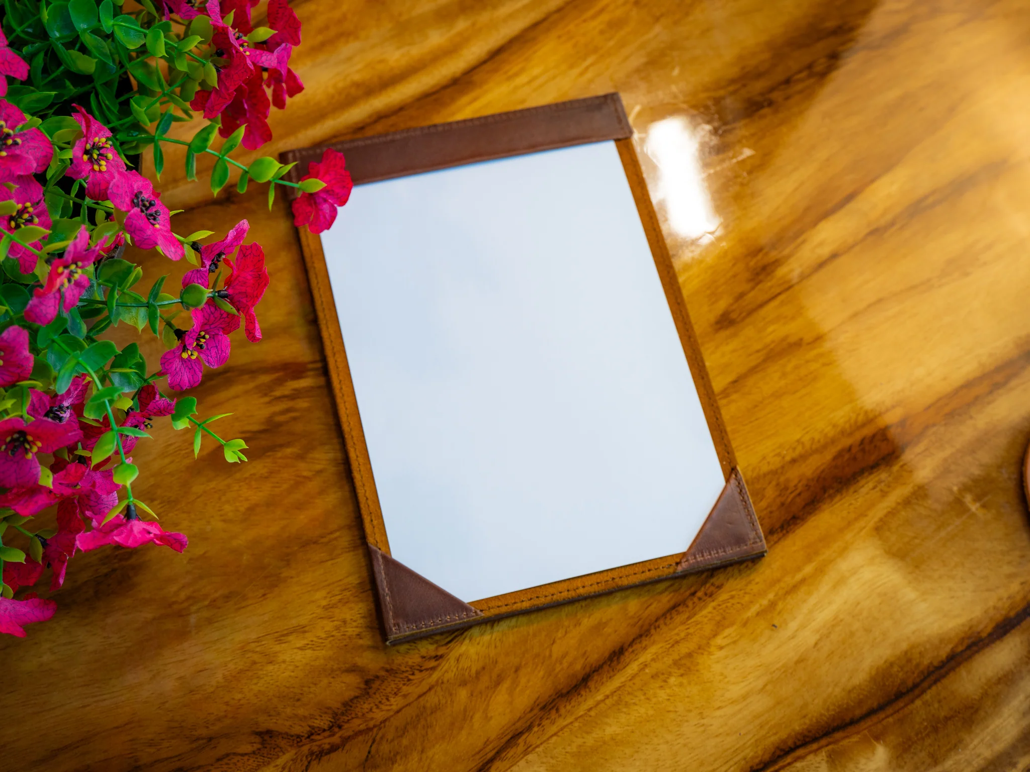 Menu Board - Chestnut - Image 3