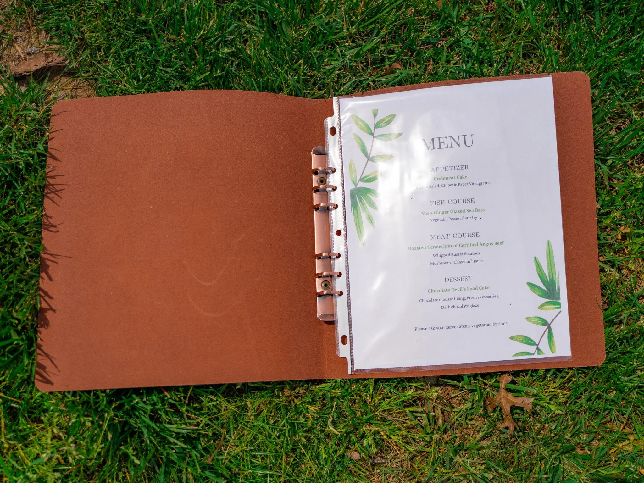 Mexican Leather Simple Menu with 6 Rings - Chestnut - Image 2