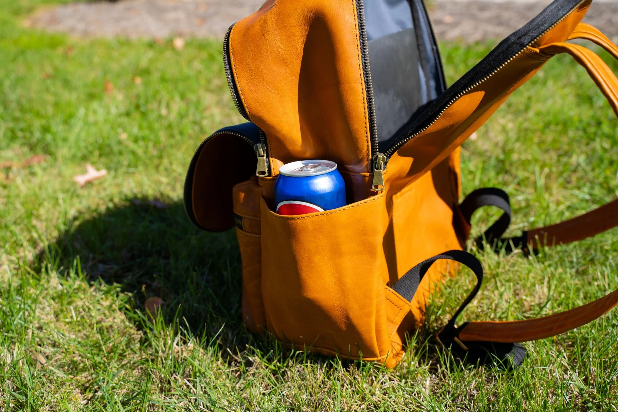 Milwaukee Leather Backpack Urban for Man - Natural - Image 6