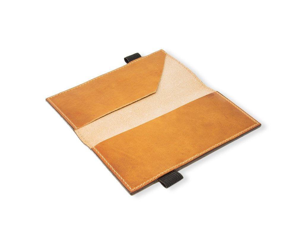 Milwaukee Leather Checkbook Cover - Natural - Image 3