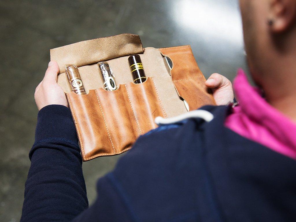 Milwaukee Leather Cigar Wallet - Natural - Image 4