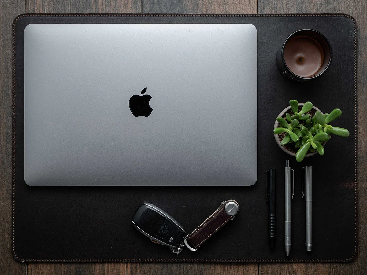 Milwaukee Leather Desk Pad - Chestnut - Image 9