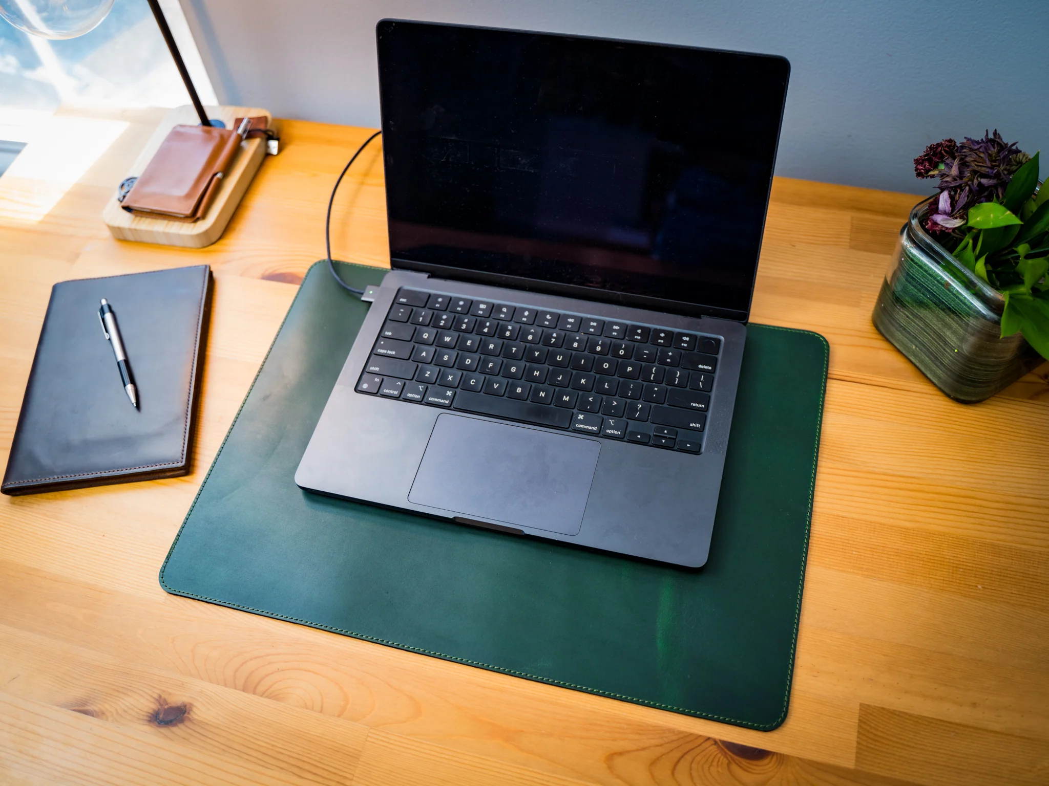 Milwaukee Leather Desk Pad - Green Moss - Image 4