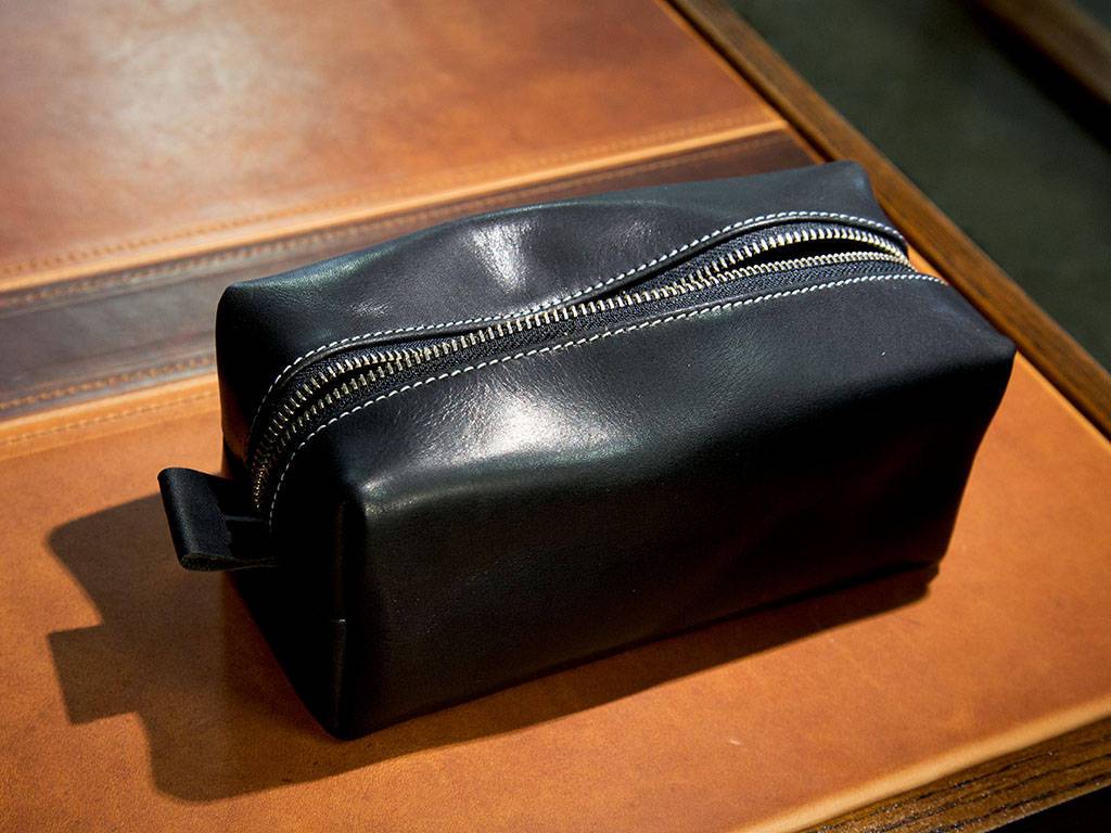 Milwaukee Leather Dopp Kit - Black - Image 4
