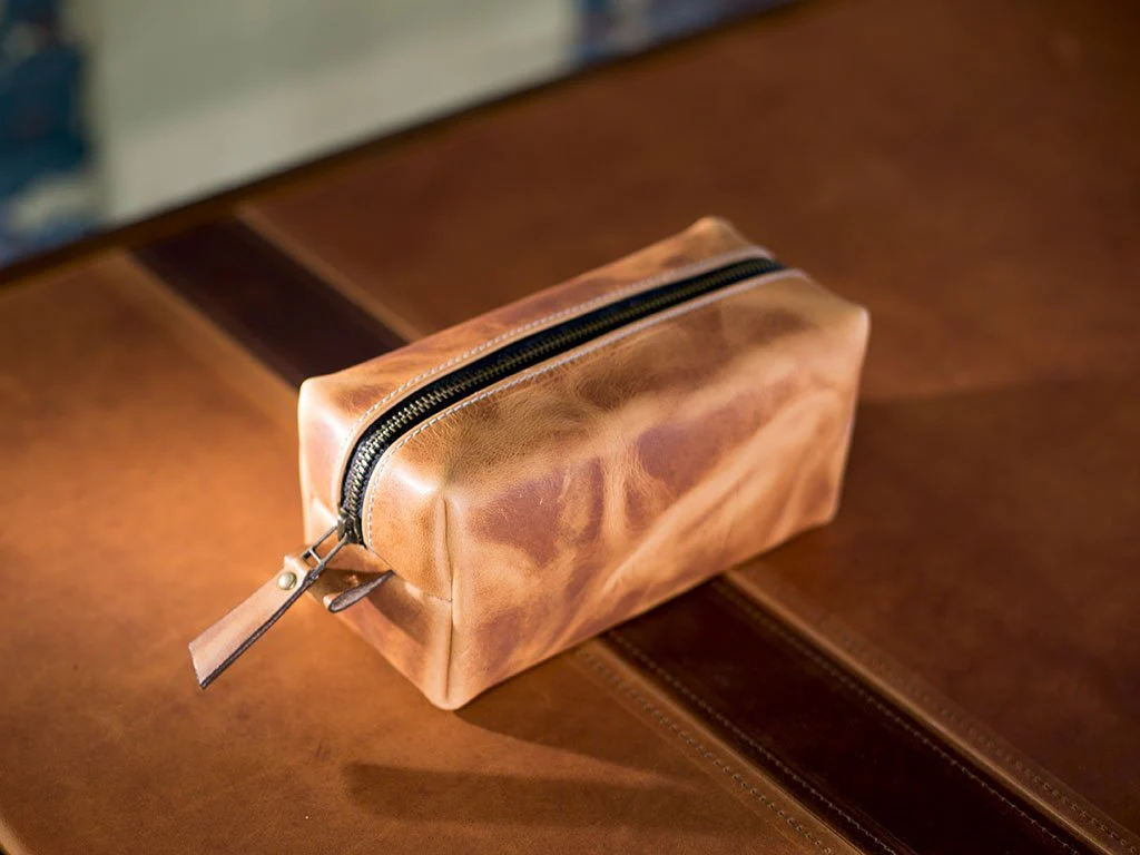 Milwaukee Leather Dopp Kit - Natural - Image 2