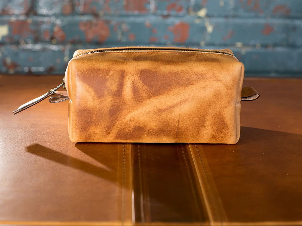 Milwaukee Leather Dopp Kit - Natural - Image 3