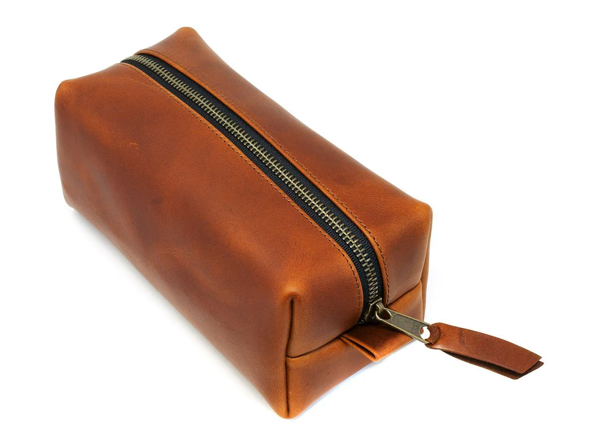 Milwaukee Leather Dopp Kit - Tan