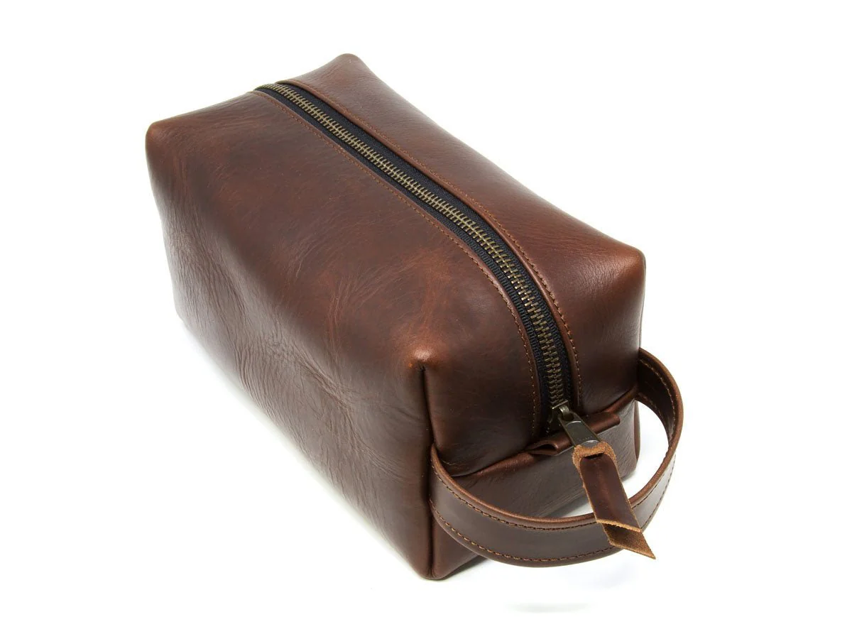 Milwaukee Leather Dopp Kit with Handle - Brown