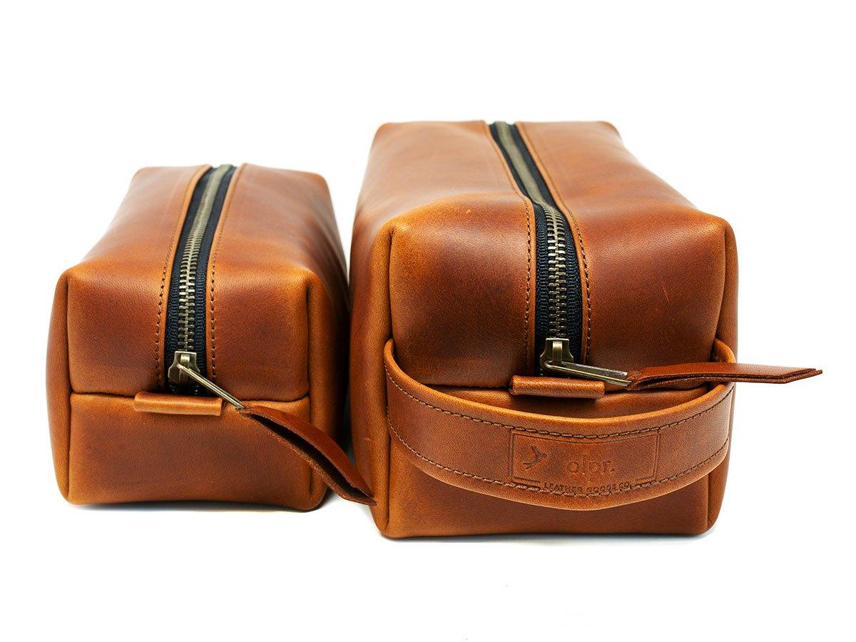 Milwaukee Leather Dopp Kit with Handle - Tan - Image 5
