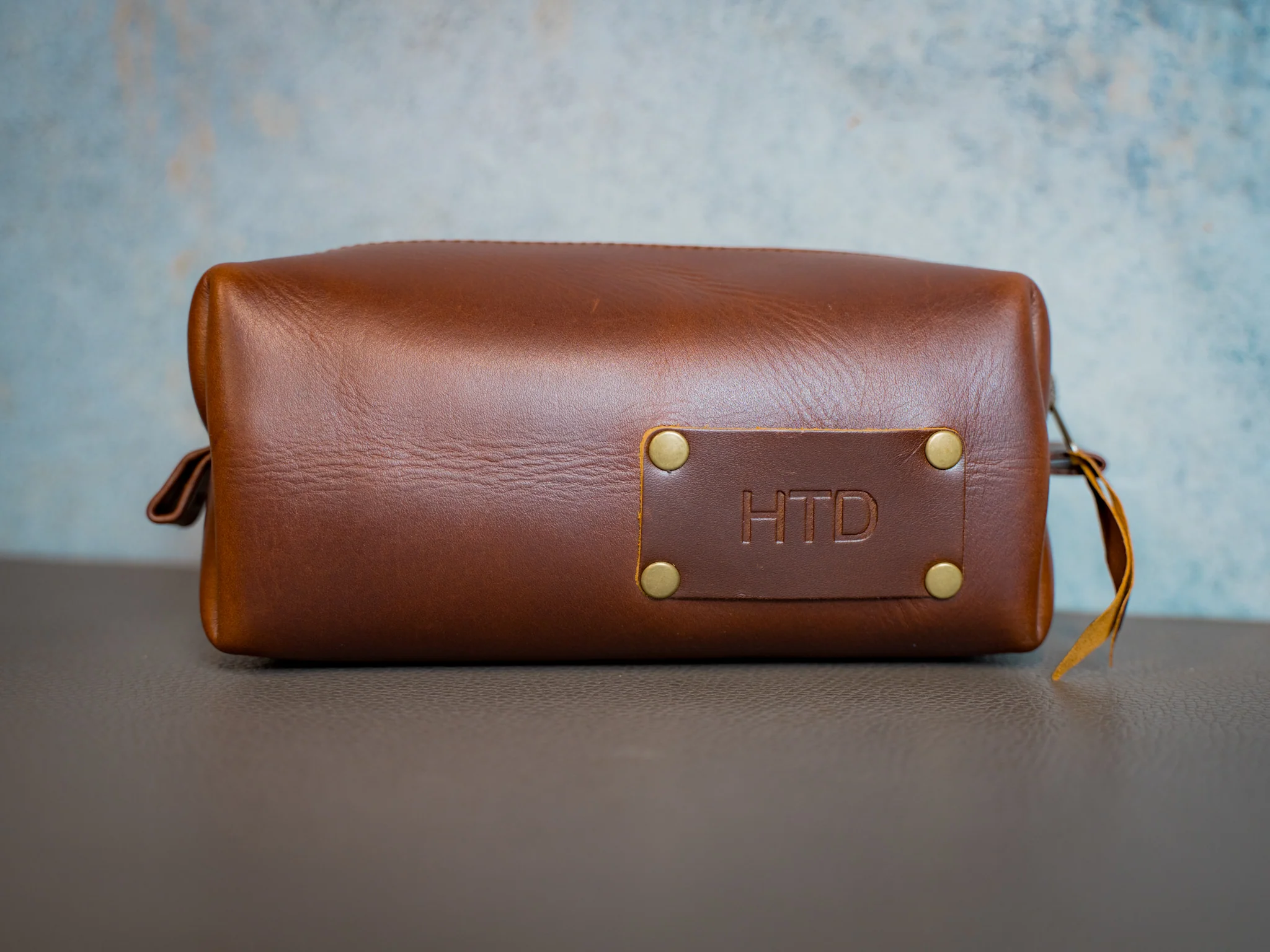Milwaukee Leather Dopp Kit - Chestnut - Image 6
