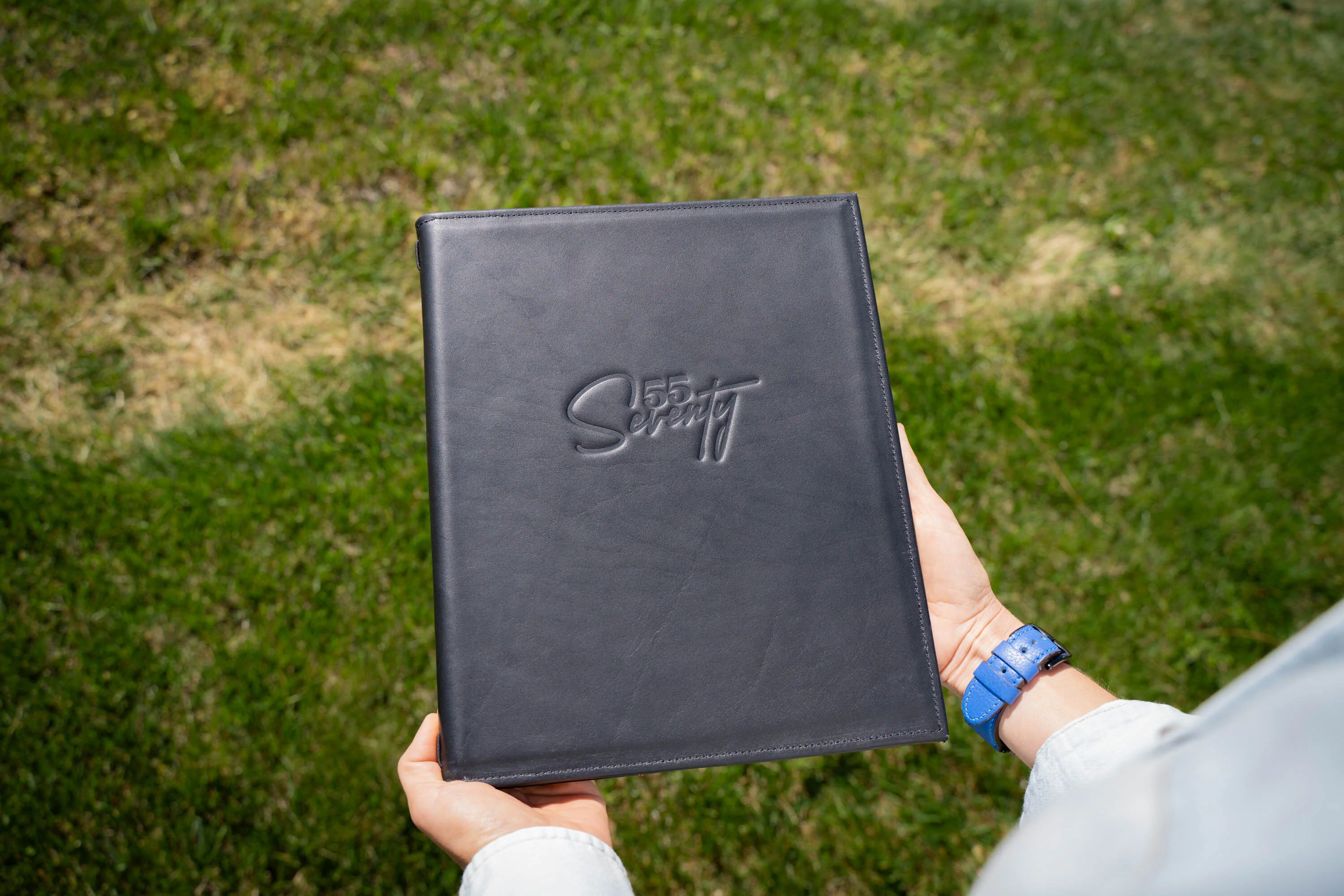 Milwaukee Leather Hardcover Menu with Corners - Black - Image 3