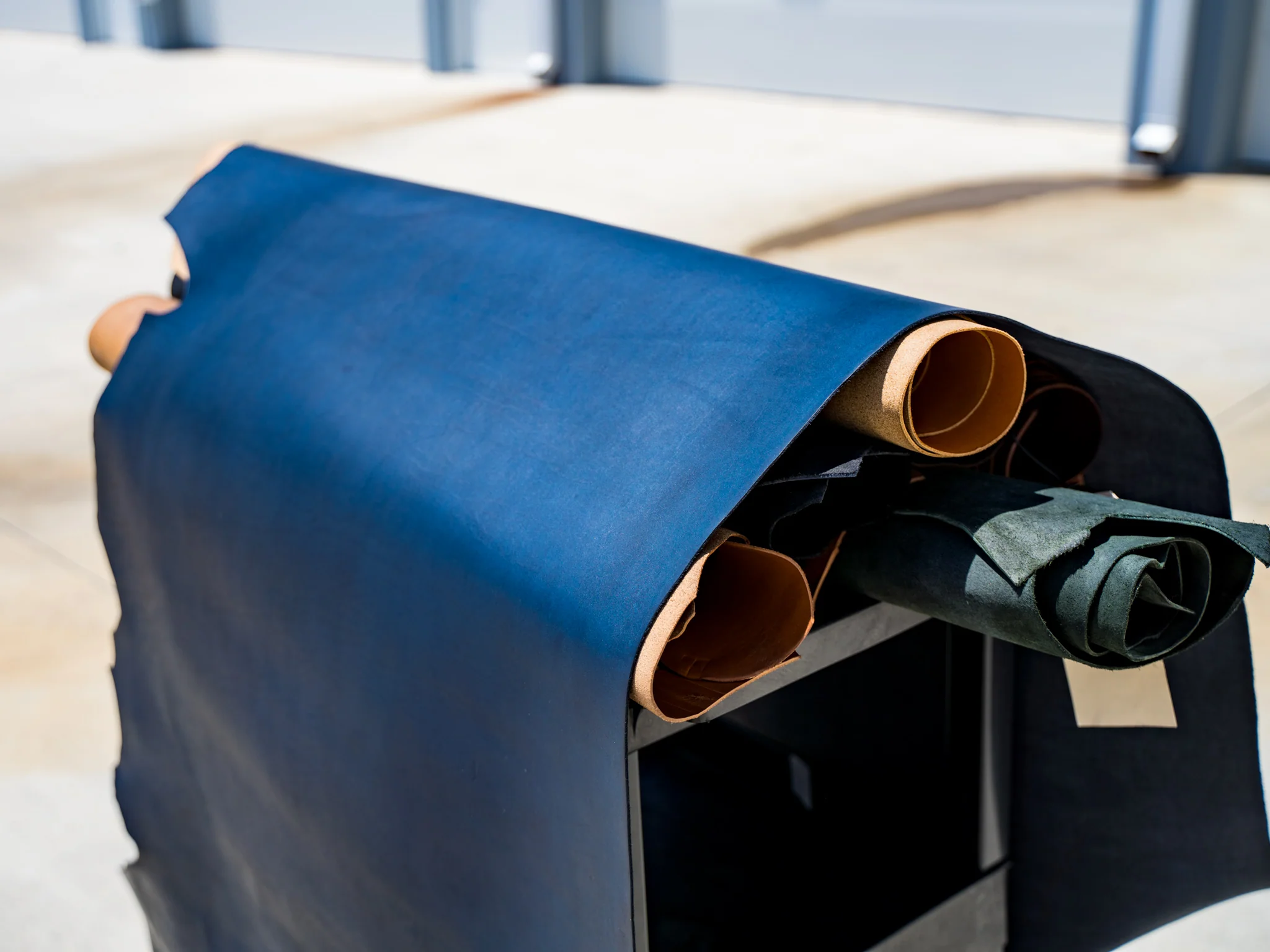 Milwaukee Leather Hide - Navy - Image 4