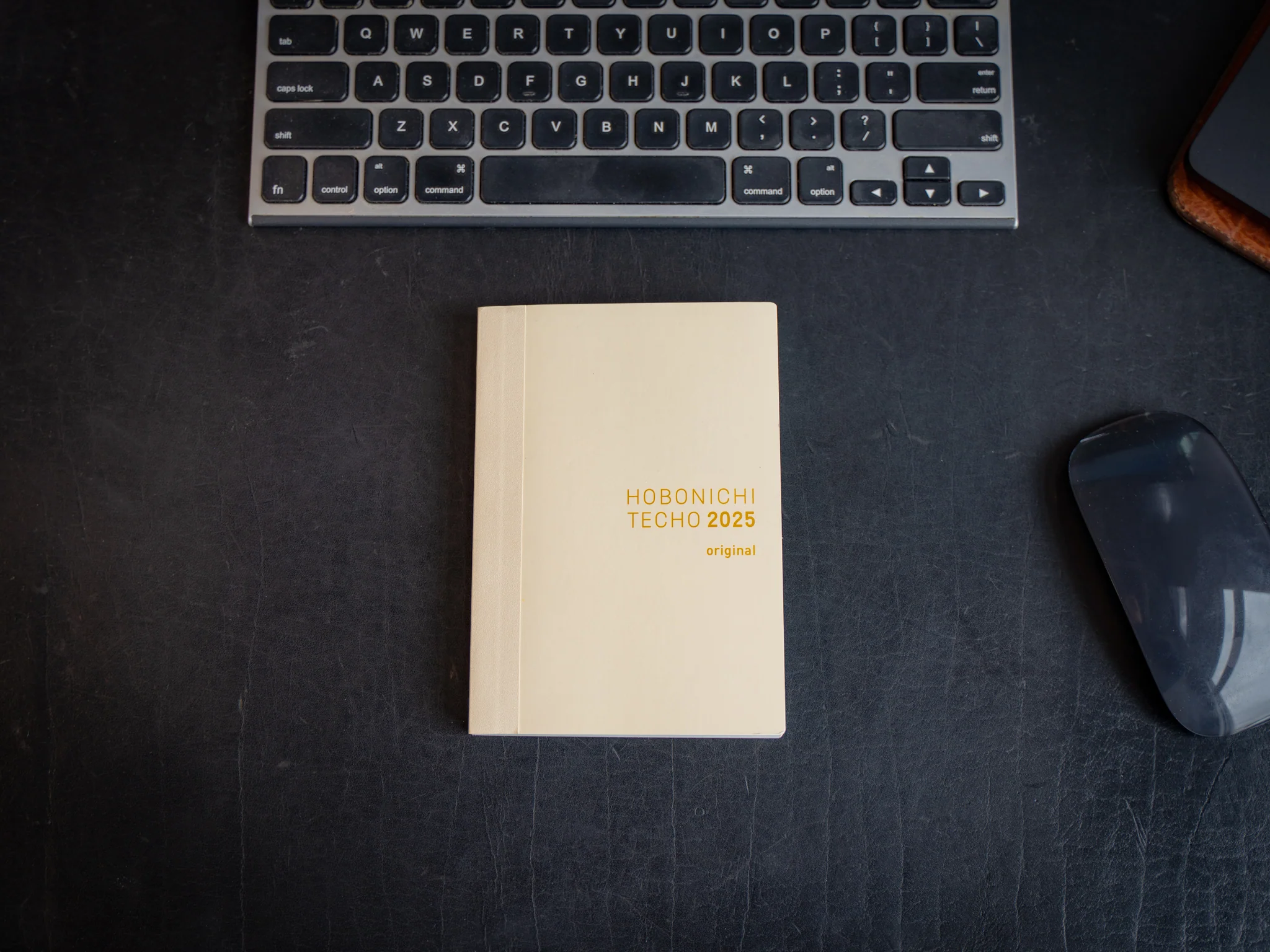 Milwaukee Leather Hobonichi Techo Planner 2026 - Chestnut - Image 4
