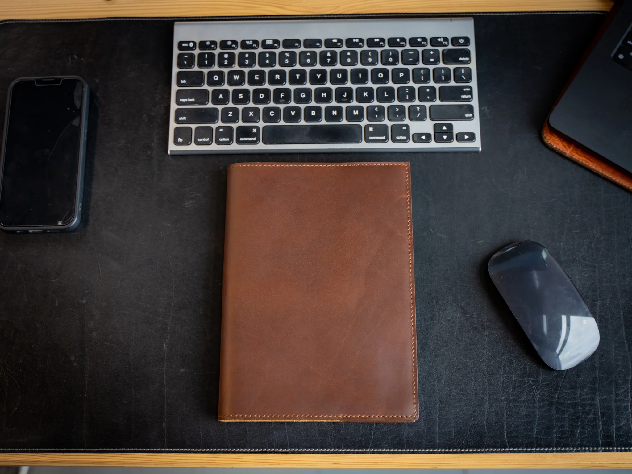 Milwaukee Leather Hobonichi Techo Planner 2026 - Chestnut - Image 7